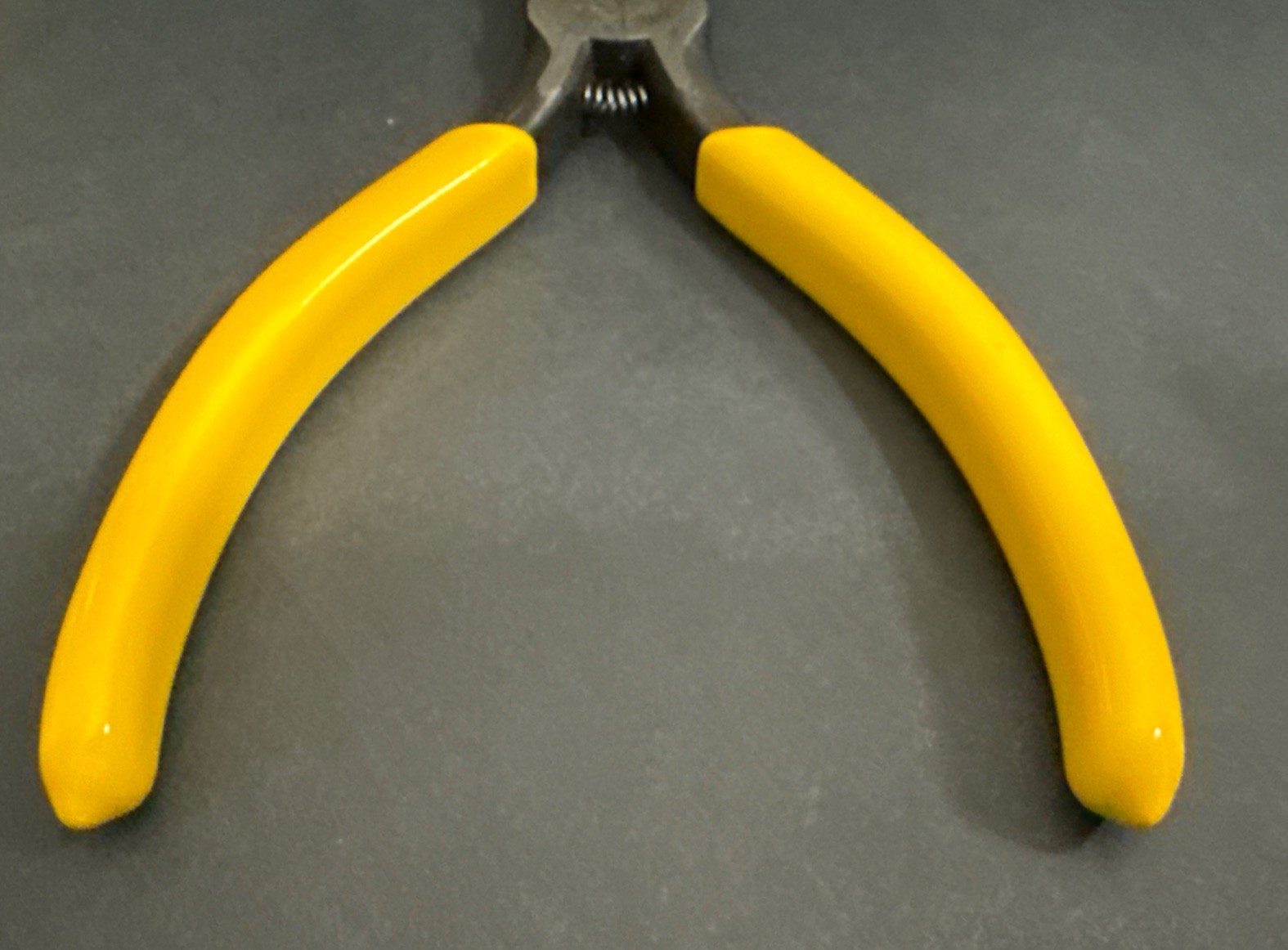 NOS VINTAGE KLEIN TOOLS NEEDLE NOSE PLIERS D203-5C 5-1/2” ORIGINAL BOX NOS
