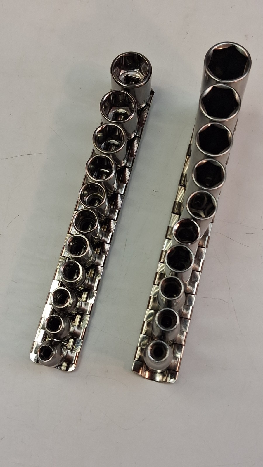 Craftsman *USA* 21-PIECE 1/4″ DRIVE 6 POINT SAE SHALLOW & DEEP SOCKET SET