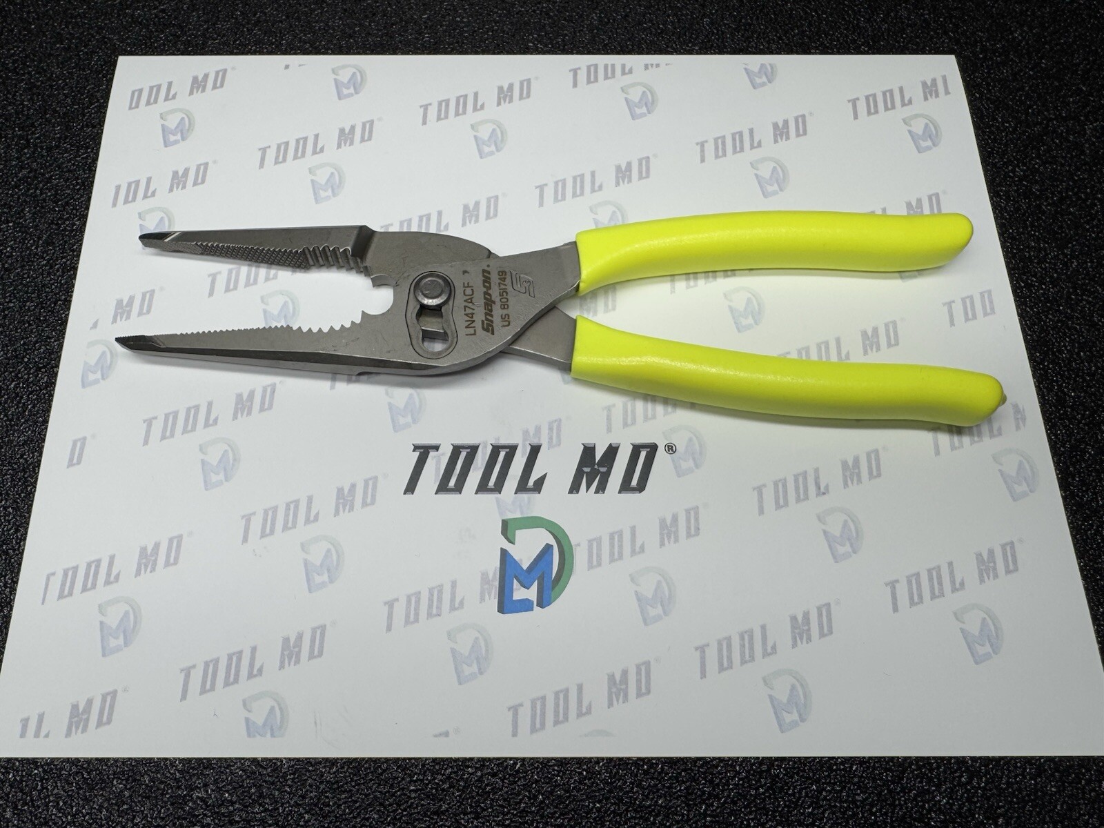 Snap-on Tools USA NEW HI-VIZ 9″ Soft Grip Long Nose Slip Joint Pliers LN47ACF