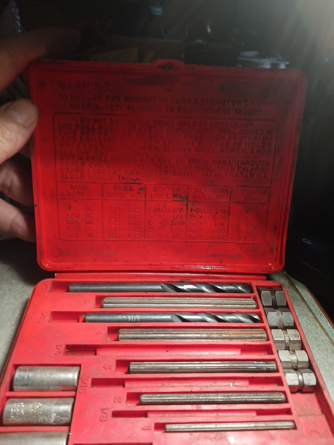 MAC Tools SE10 Screw Extractors Set 22 Pieces Red Hard Case Incomplete USA
