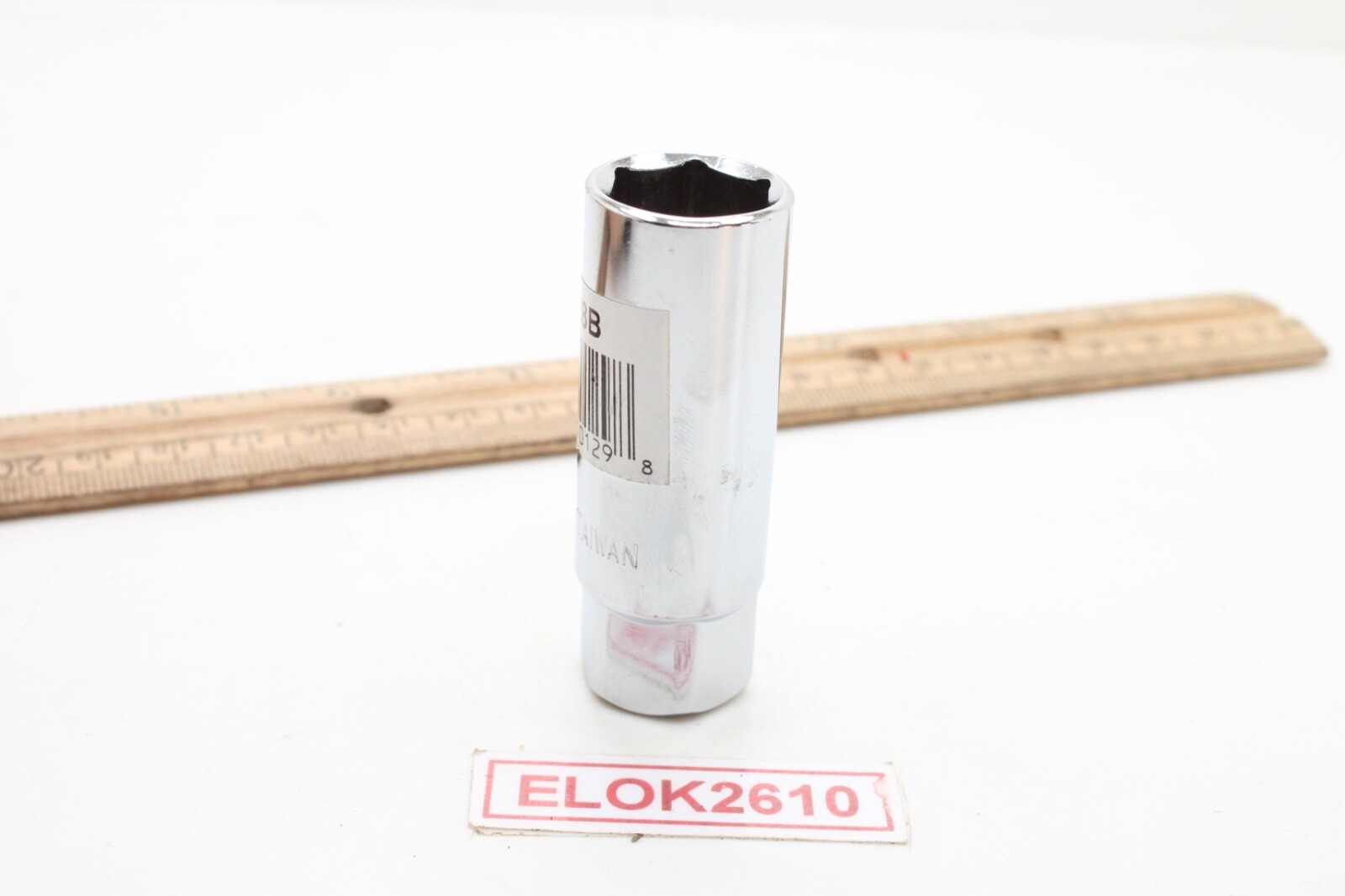 W1128B 3/8″ Drive 5/8″ SAE Chrome Spark Plug Socket w/Rubber Insert