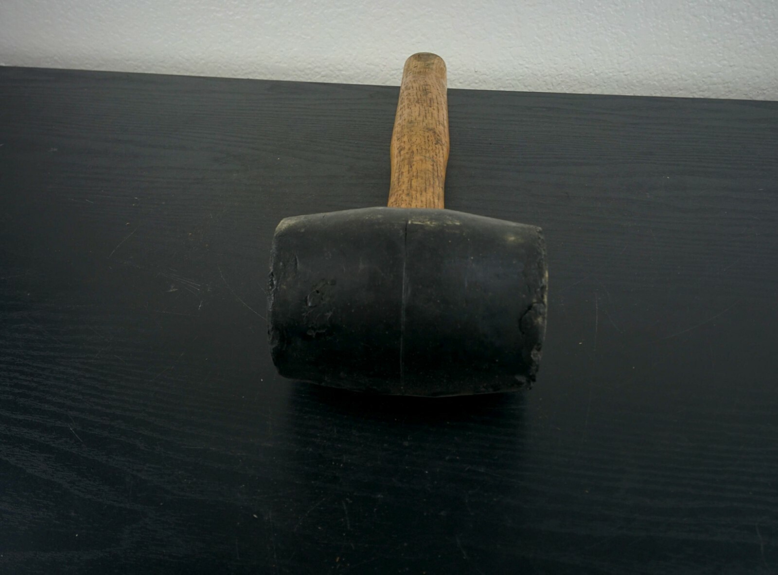 #ad347 Mac Tools 32 Oz Rubber Mallet Model Rm32 Wood Handle Good Shape