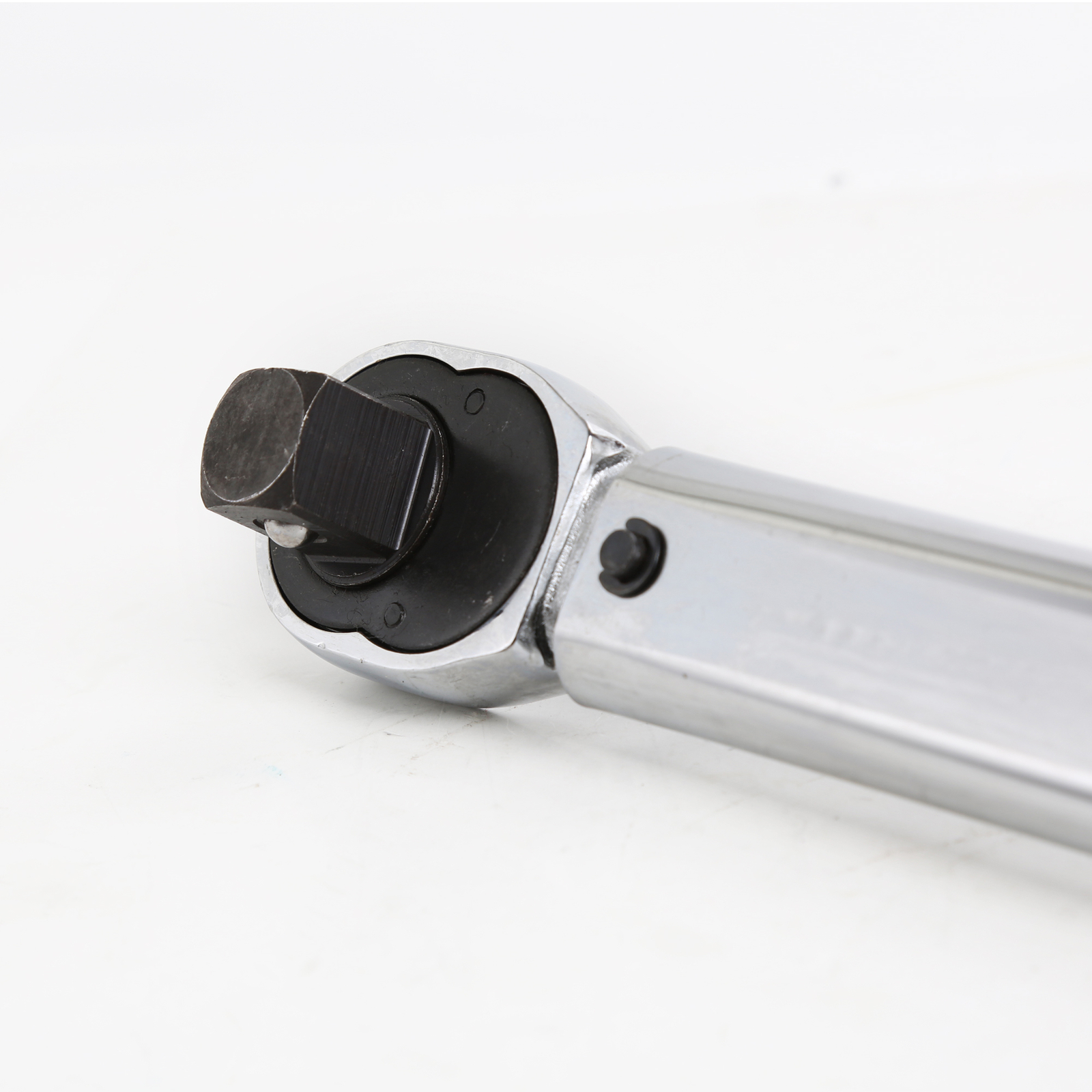 26”L 3/4″ Dr Adjustable Reversible Lockable Click Torque Wrench | 50-300 FT/LB