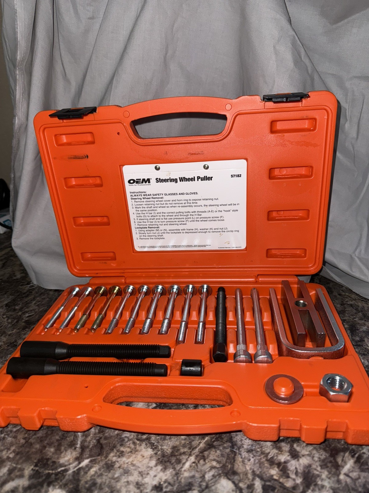 OEM TOOLS 57182 Steering Wheel Puller Set Removal Kit Lock Plate Tool