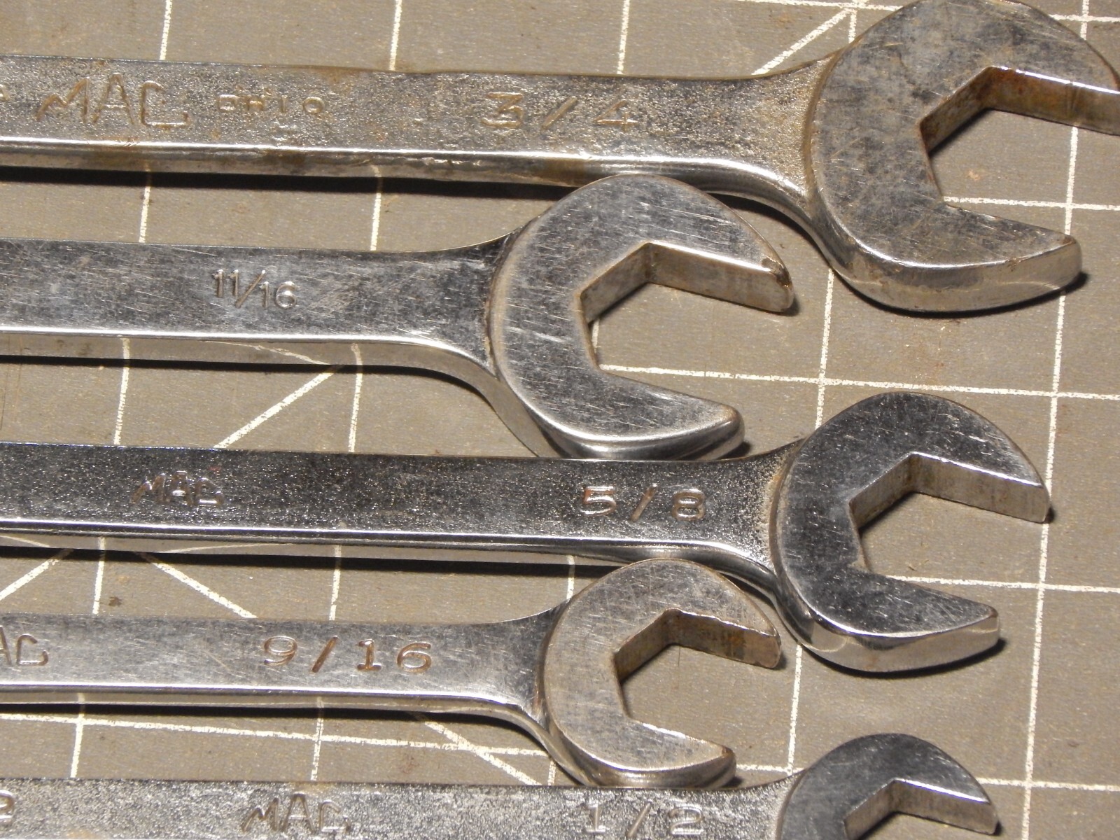 Mac Tools 9Pc SAE Combination Wrench Set 5/16″ 3/4″ 12Pt 6Pt CW CH CW24