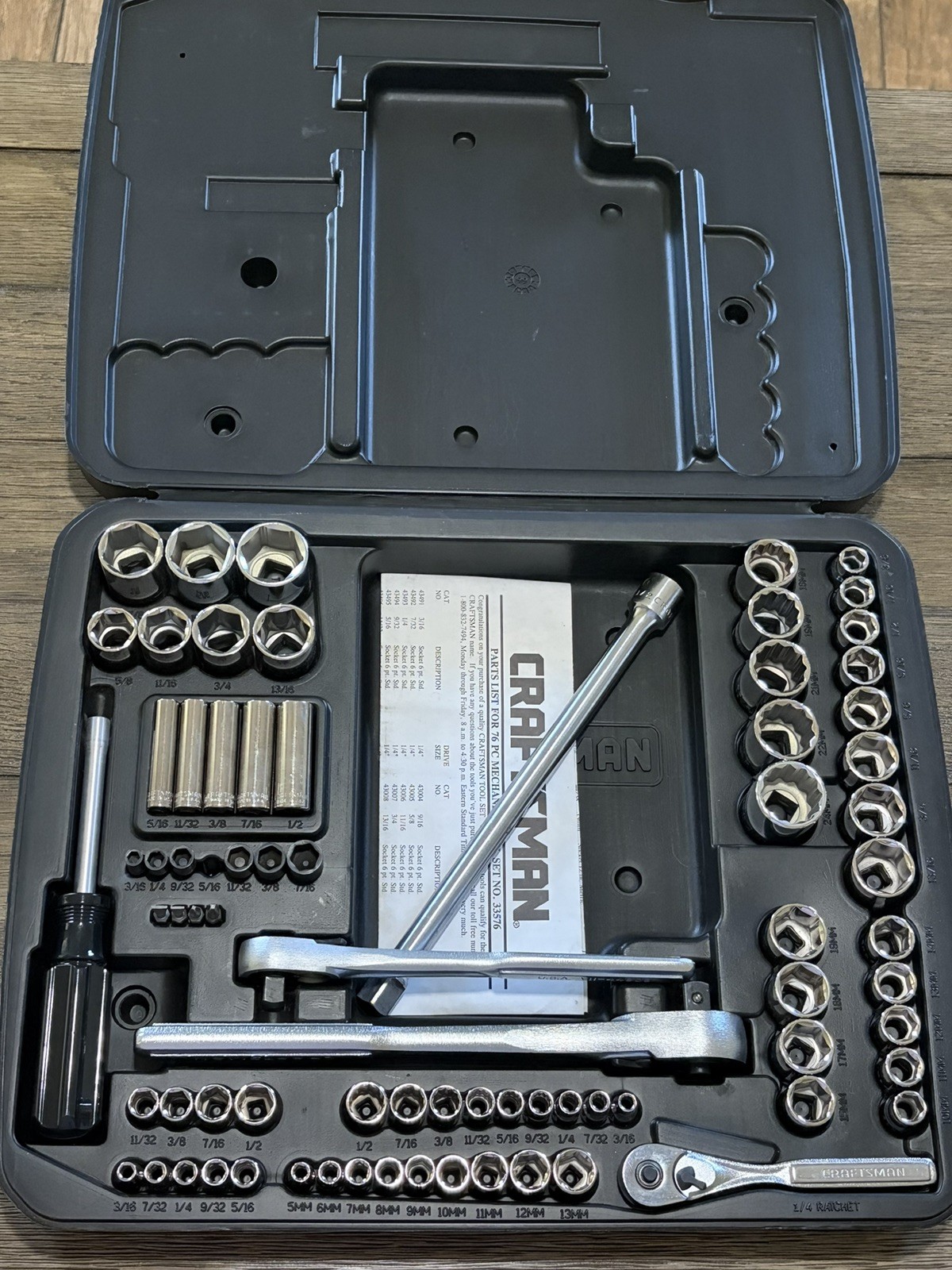 Craftsman 76 pc Mechanic Socket Ratchet Tool Metric Inch Set Case 33576 USA Made