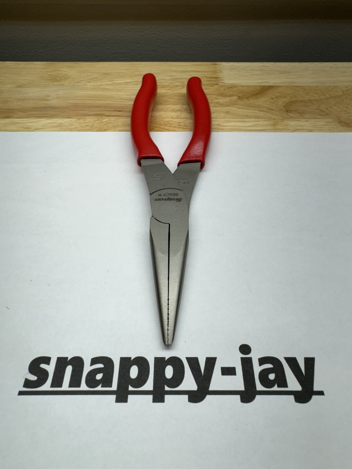 Snap-on Tools USA NEW RED 8″ Talon Soft Grip Needle Nose Pliers 96ACF