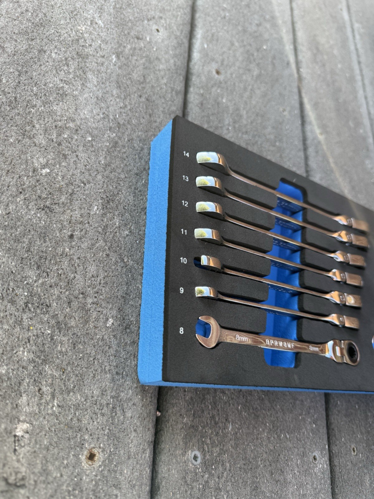 New Cornwell BluePower BPRW12MFST – 12 Pc Metric Ratcheting Flex Head Wrench Set