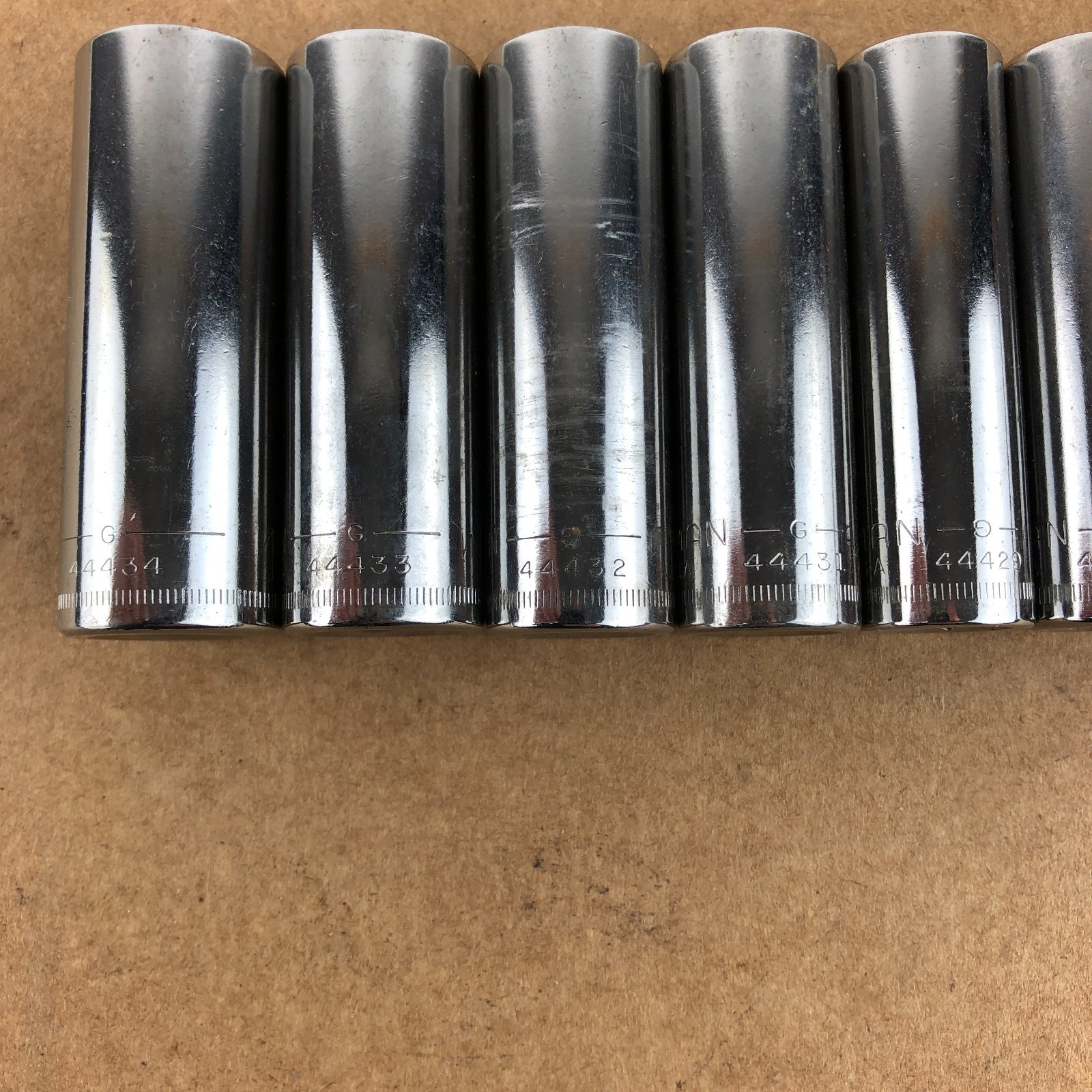 Craftsman 3/8″ Drive 6 Pt Metric Deep Socket Set 9mm-17mm USA Vintage V G Series
