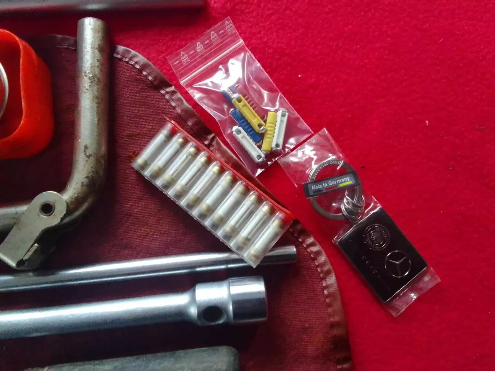 Mercedes tool kit w108 w111 Ponton w120 w110 Heckflosse w136 w187 1950-60s