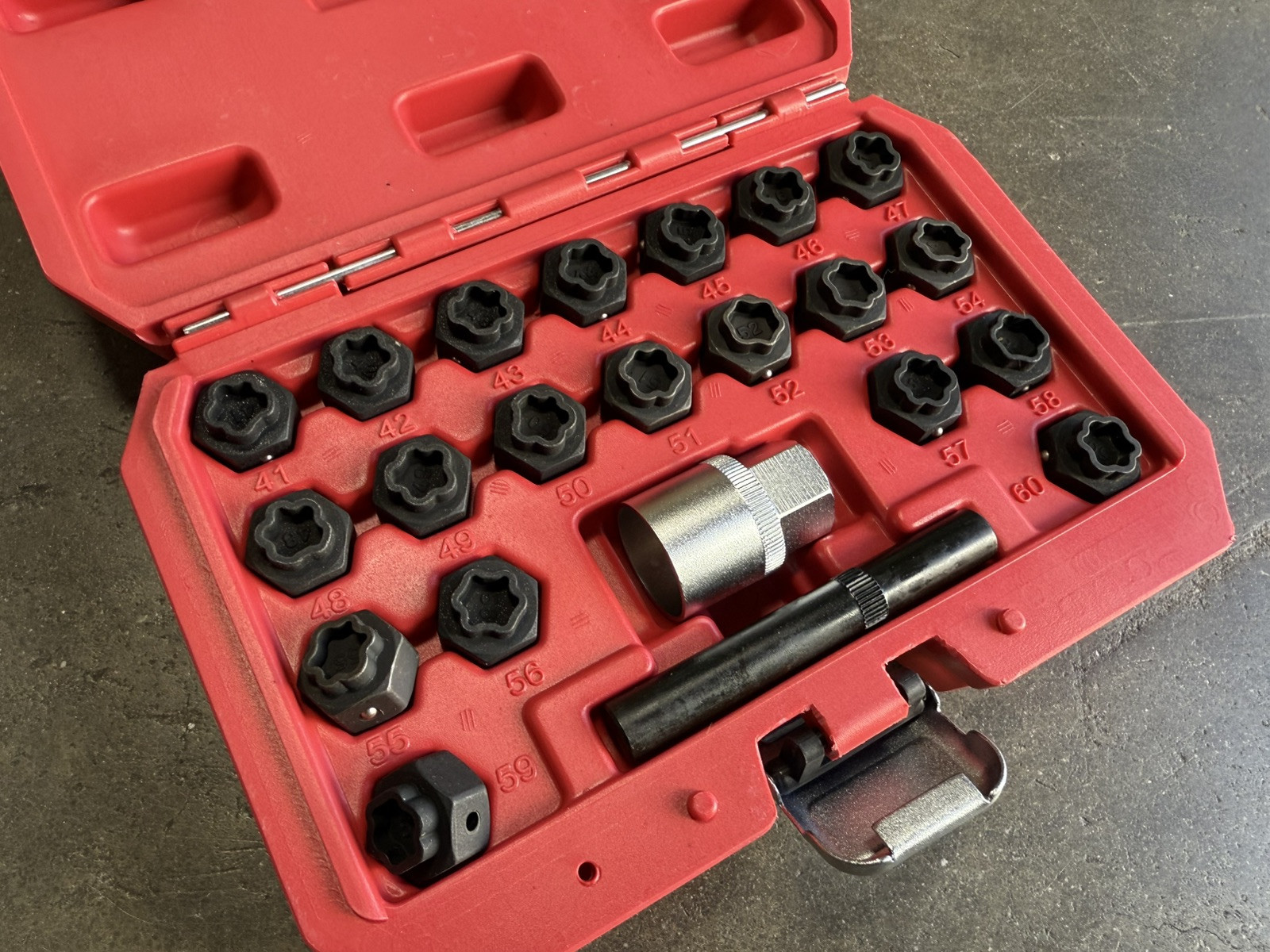 22pc BMW Wheel Locking Nut Key Removal Tool Anti-Theft Lock Lug Nut Socket Screw