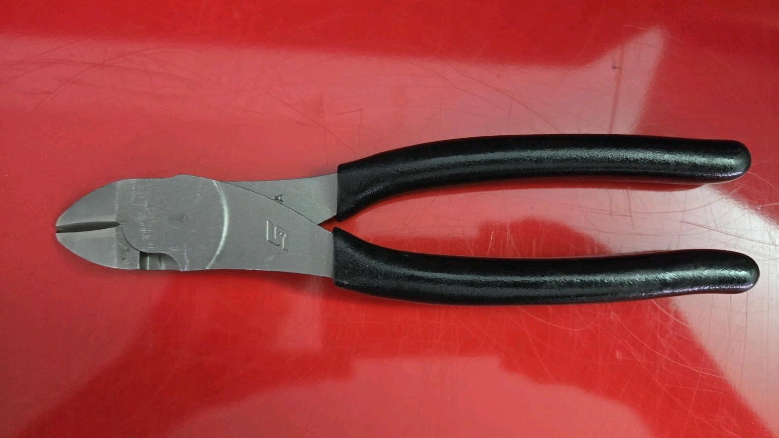 Snap On 388ACF Black Soft Grip 8″ Ventor Edge High Leverage Diagonal Cutters
