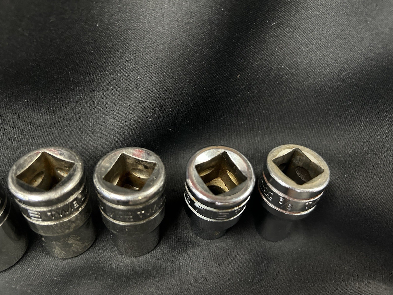 Snap on 13 pc1/2″ Drive 6-Point SAE Flank Drive Shallow Socket Set 1 1/4″ – 3/8″