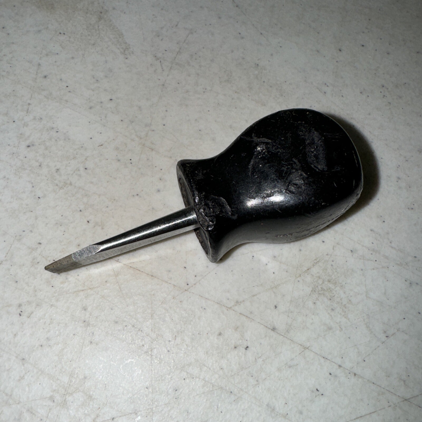 Snap On SSD1 1/4 Blade 1-1/2 inch Shank Stubby Screwdriver