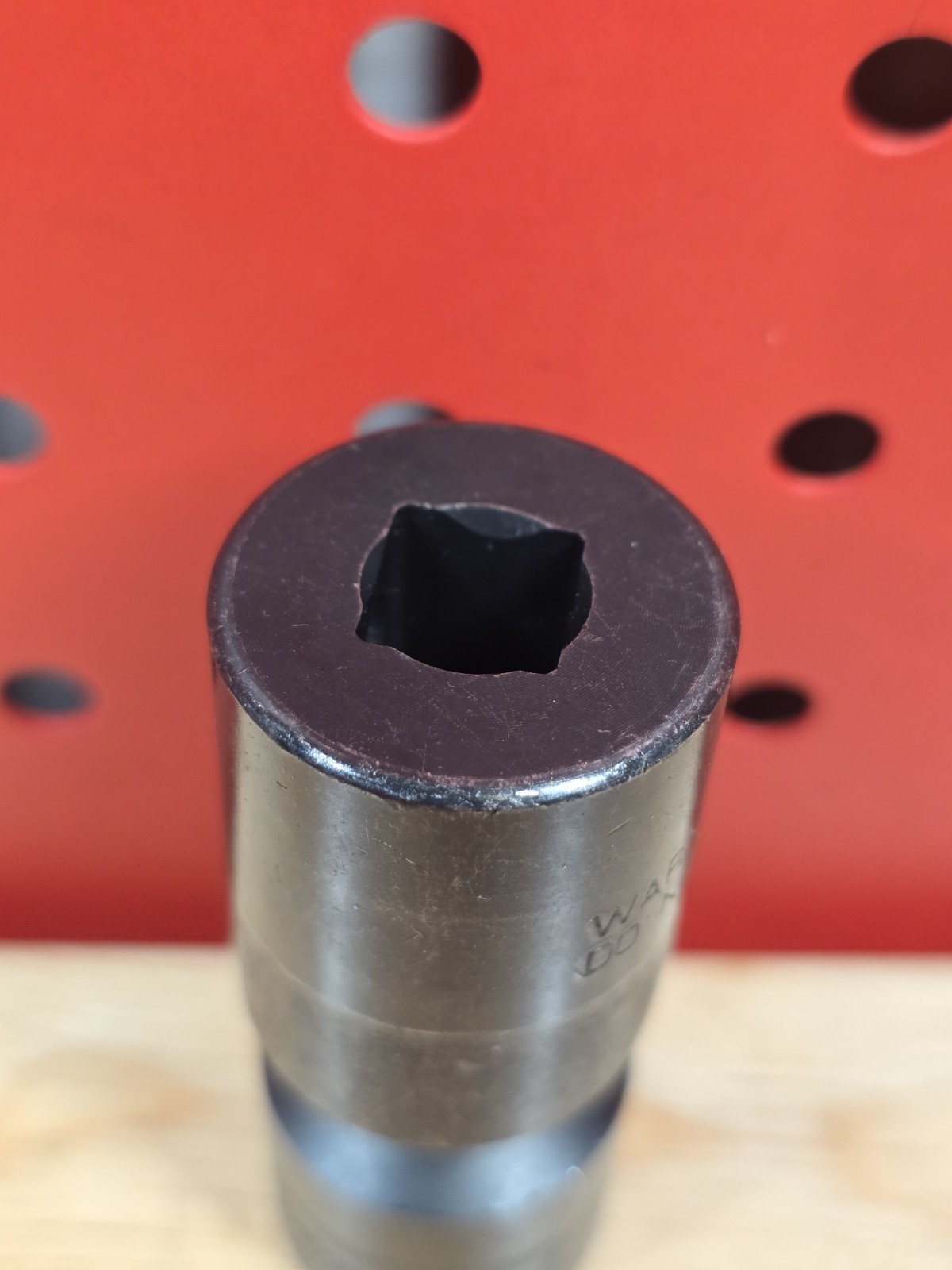 Snap-on Tools NEW IPFM17C 17mm 3/8″ Drive Metric 6-Point Impact Swivel Socket