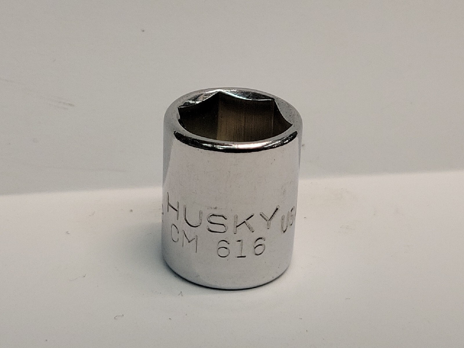Husky 1/2″ Socket 1/4″ Dr. SAE STD USA CM-616 New Old Stock