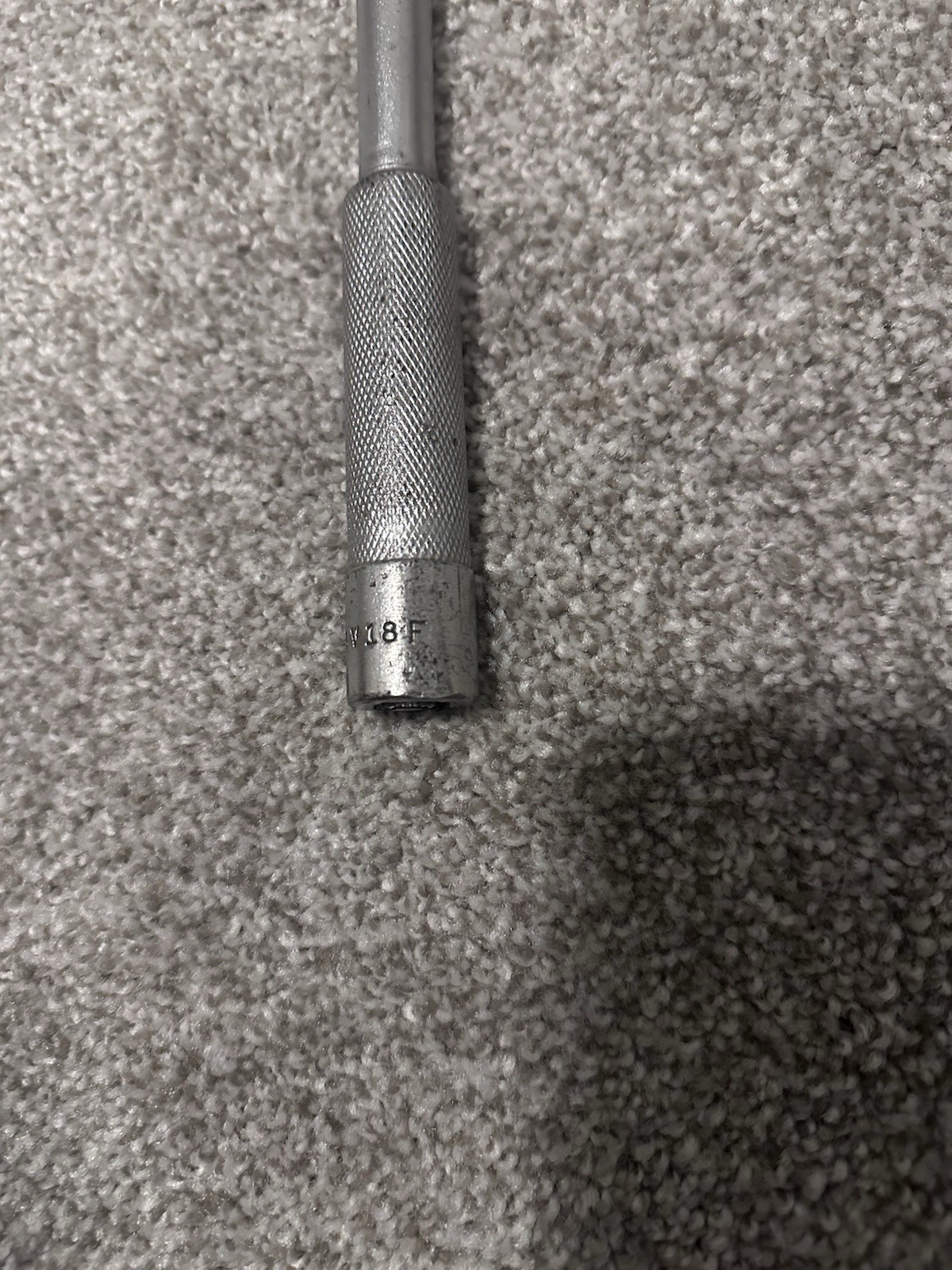 Mac Tool V18F 18” Breaker Bar 1/2” Drive Swivel Head