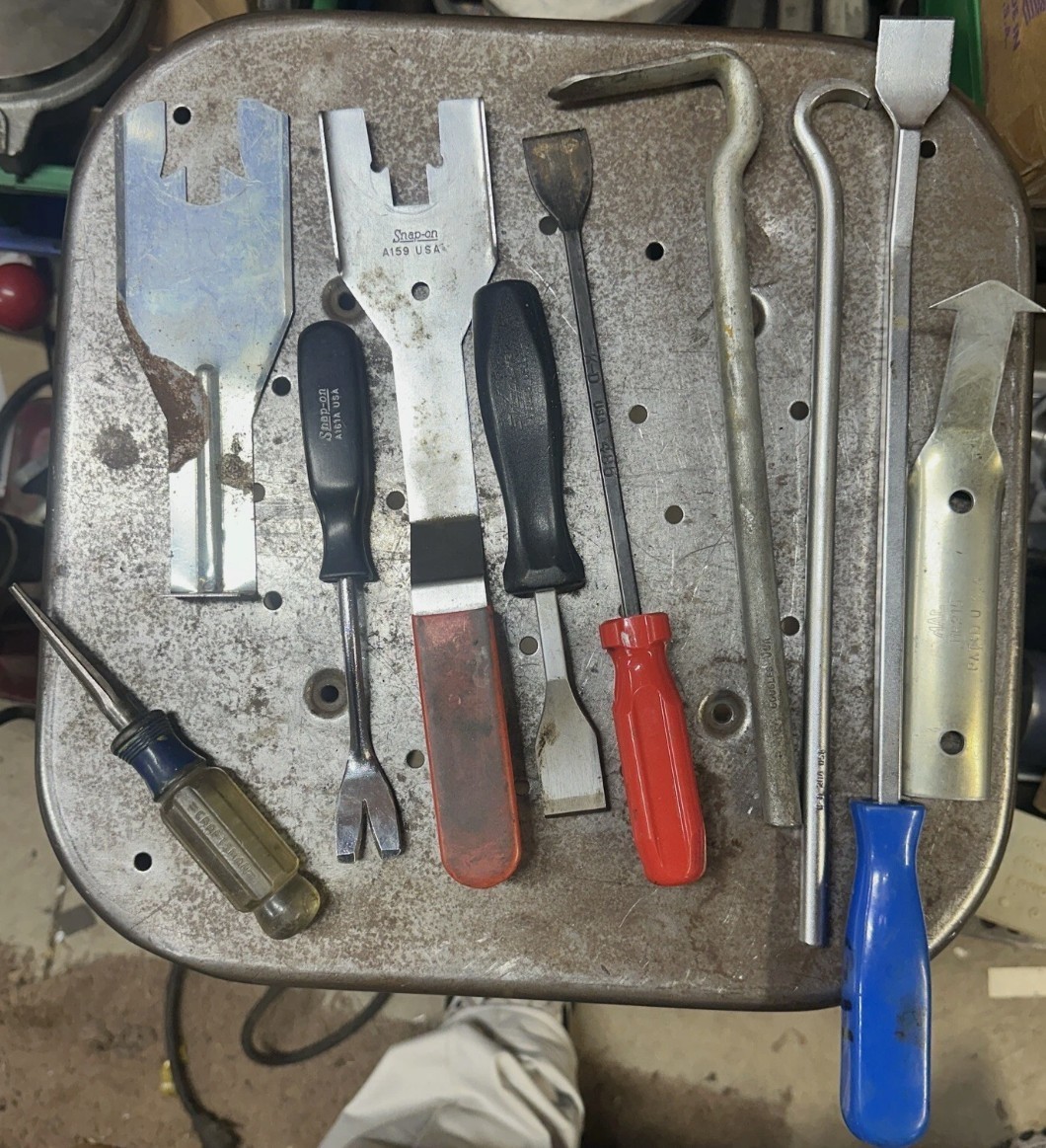 Snap On Mac KD Etc Auto Body / Mechanics Tool Lot A161A A159 CSA8B MR215 485 284