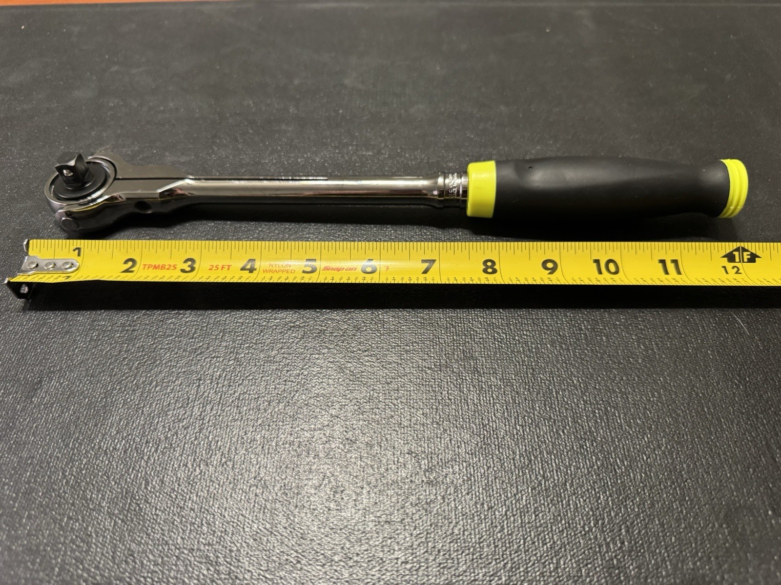 NEW 3/8″ Drive 100-Tooth Soft Grip Swivel Head Ratchet HIGH VIZ
