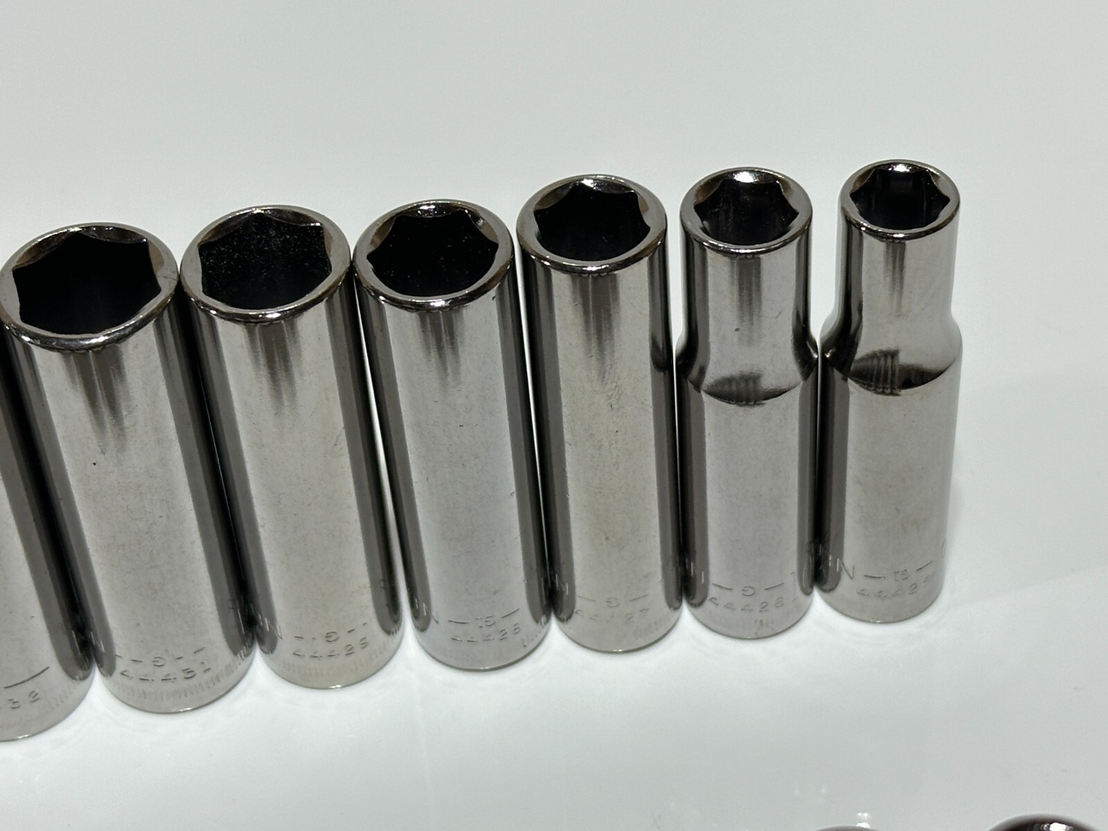 NEW Craftsman USA G 20pc Deep 6 Point Socket Set, Metric 9-19mm & SAE 3/8 to 7/8