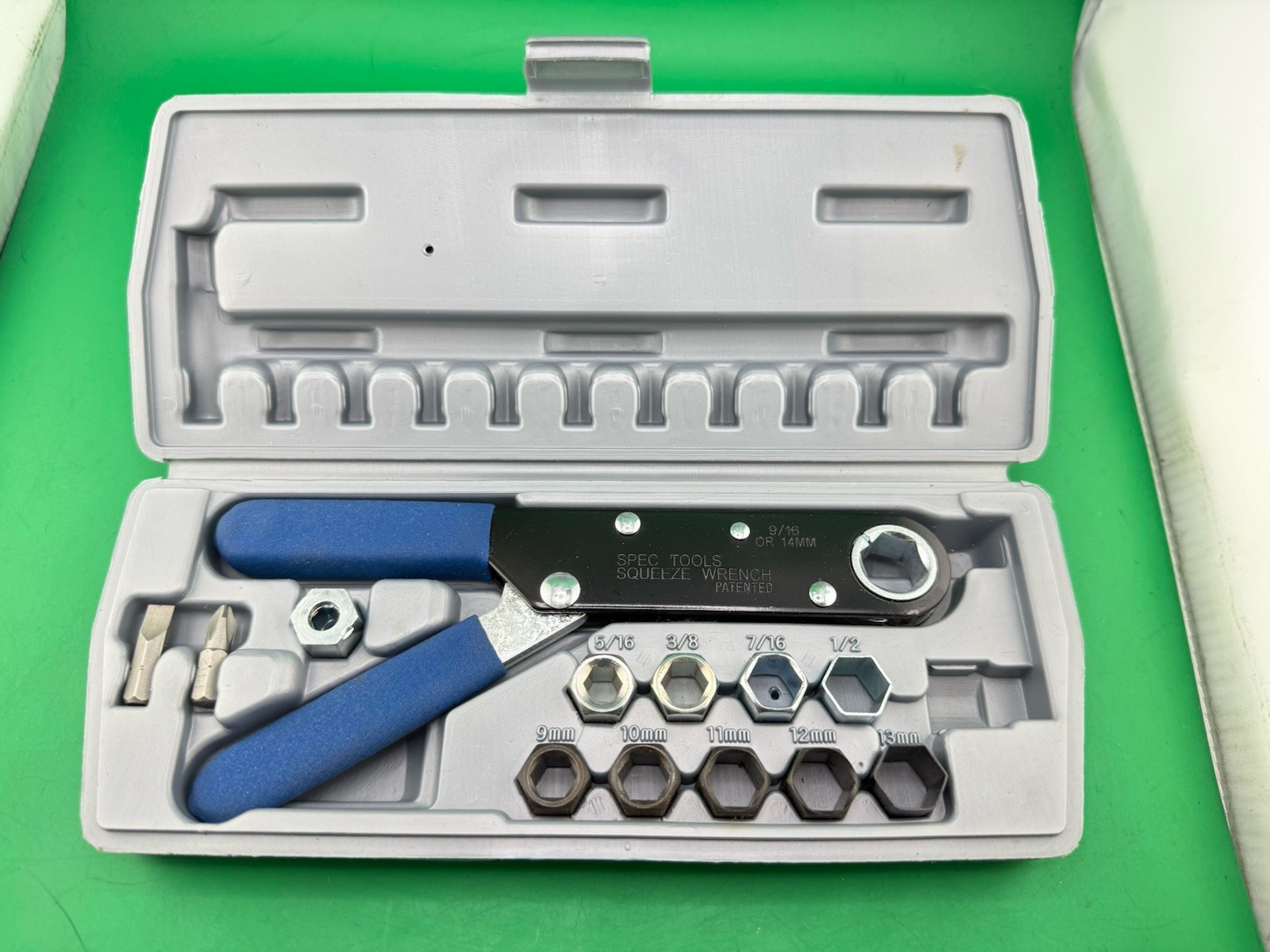 SPEC Tools SQR200 Ratcheting Squeeze Wrench Set Excellent Condition See Photos