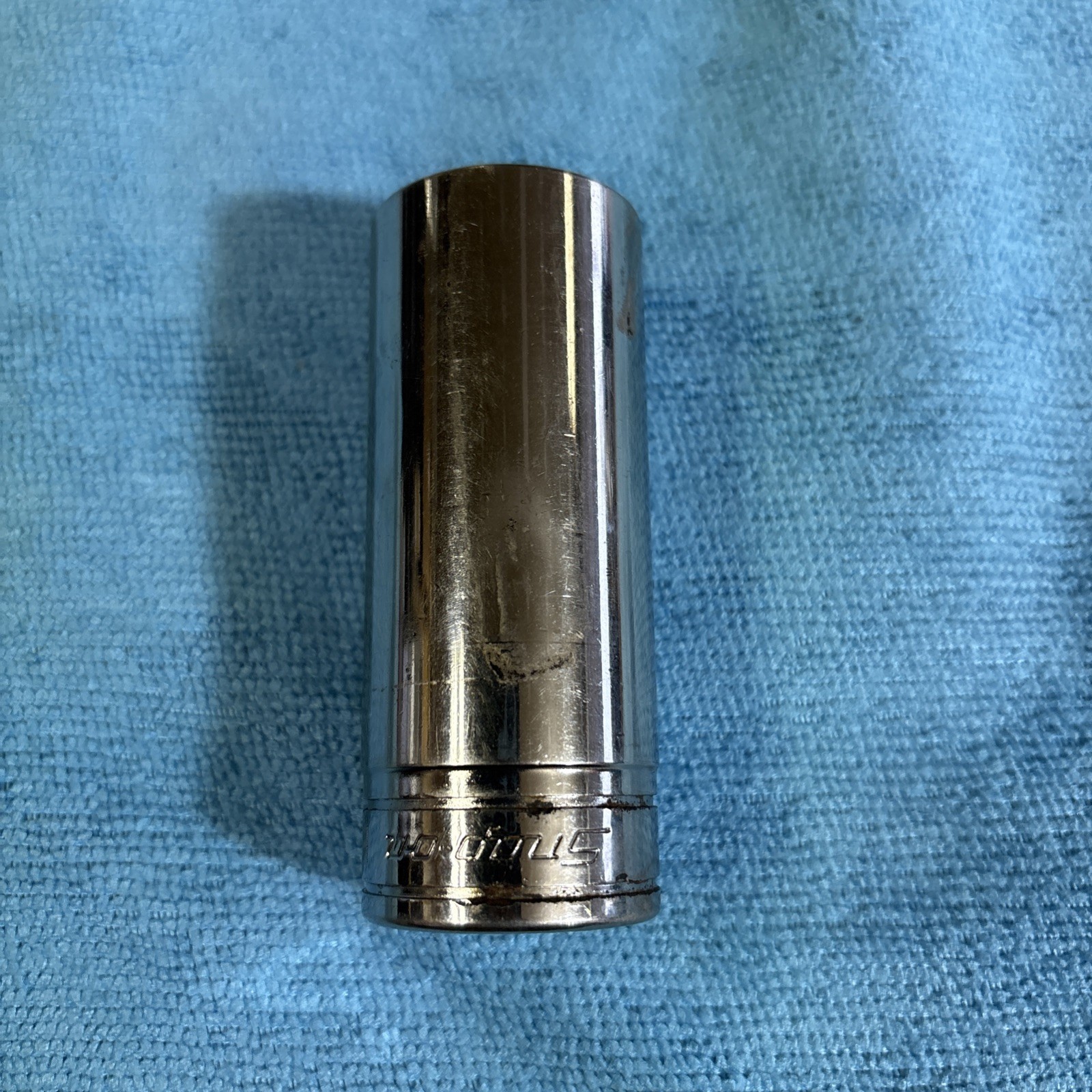 Snap on Tools USA 1″ SAE Deep 6 Point Chrome Socket TS321