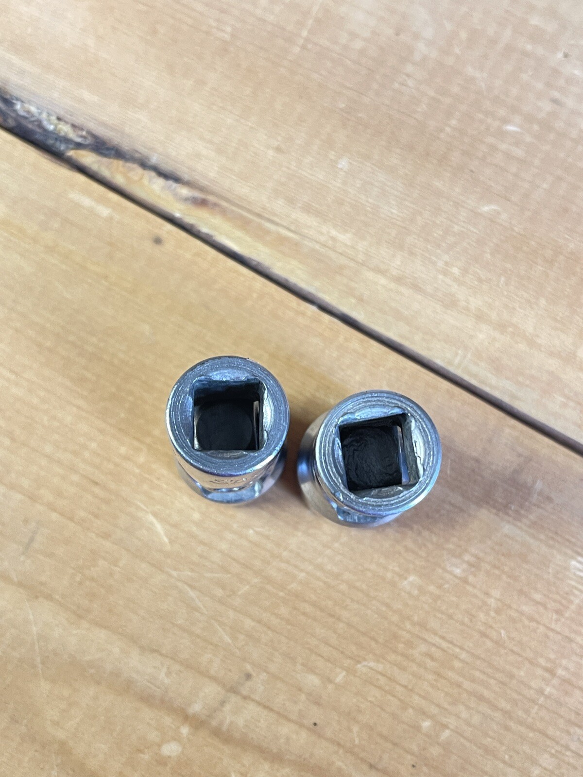 SNAP ON 9/16 FVU 18,- 5/8 FVU20, 3/8 Dr Swivel Socket