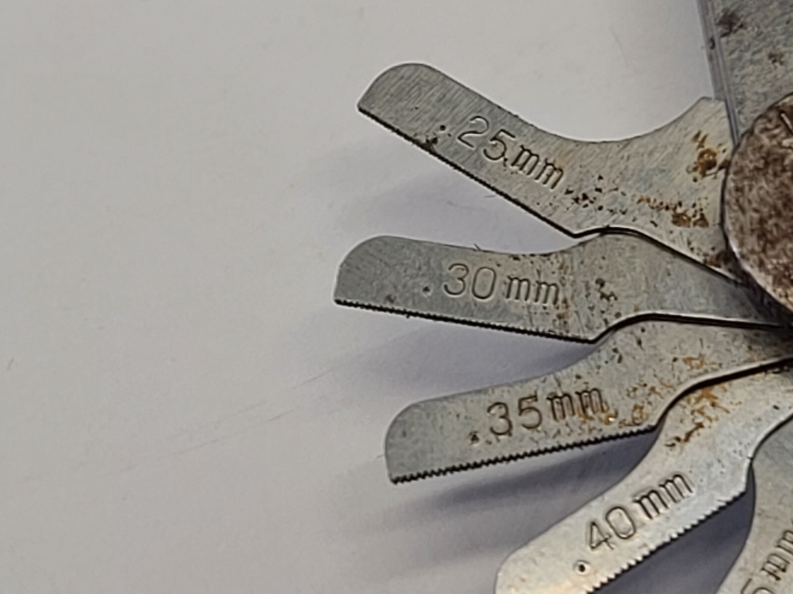 Starrett 156 Metric Screw Pitch Gage 28 Leaves 0.25-2.50mm Range Gauge Tool USA