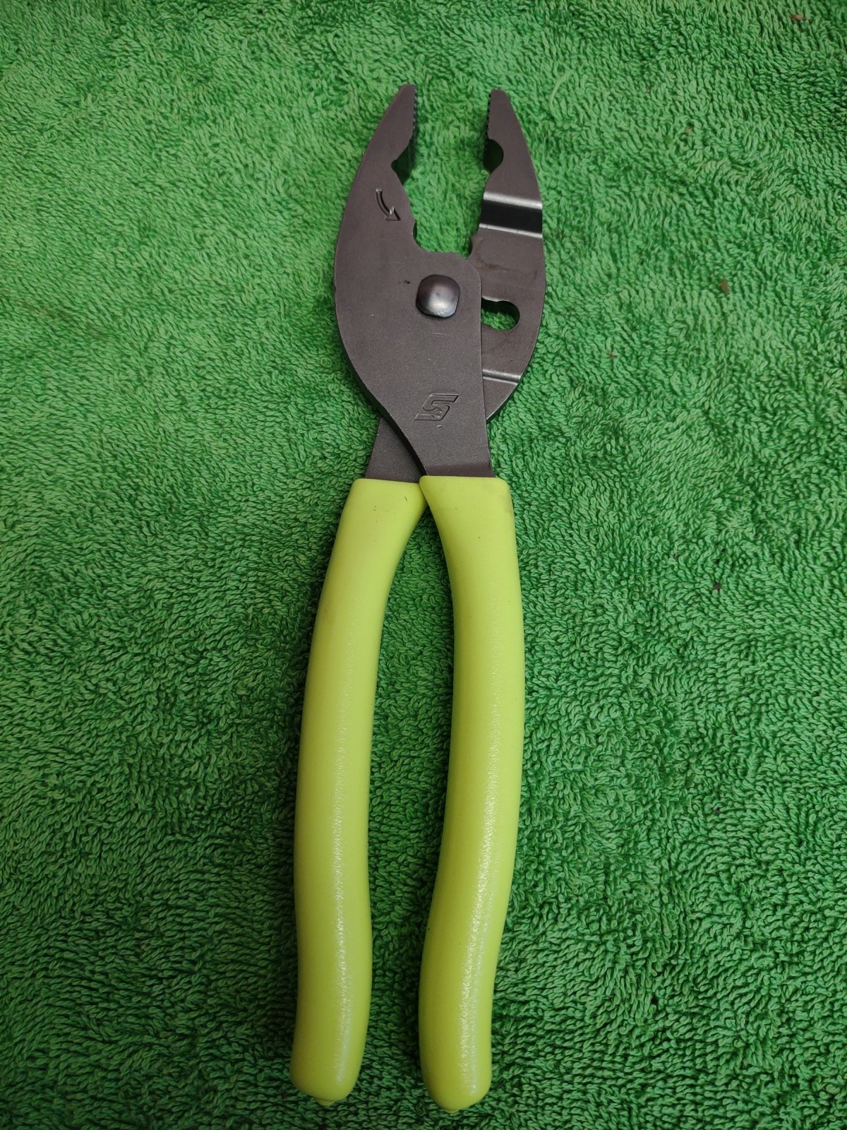 New!! Snap-on Tools USA HI-VIZ 8″ Soft Grip FlankJaw Slip-Joint Pliers HJ47ACFHV