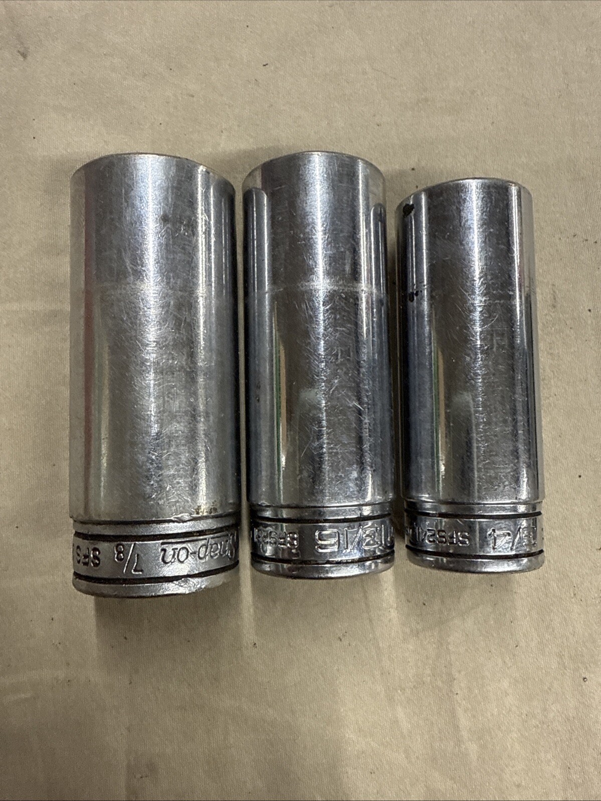 Snap On 211SFSY USA 1/4″ – 7/8″ 3/8″ Dr 12 Pc Deep Socket Set Extra 11/32