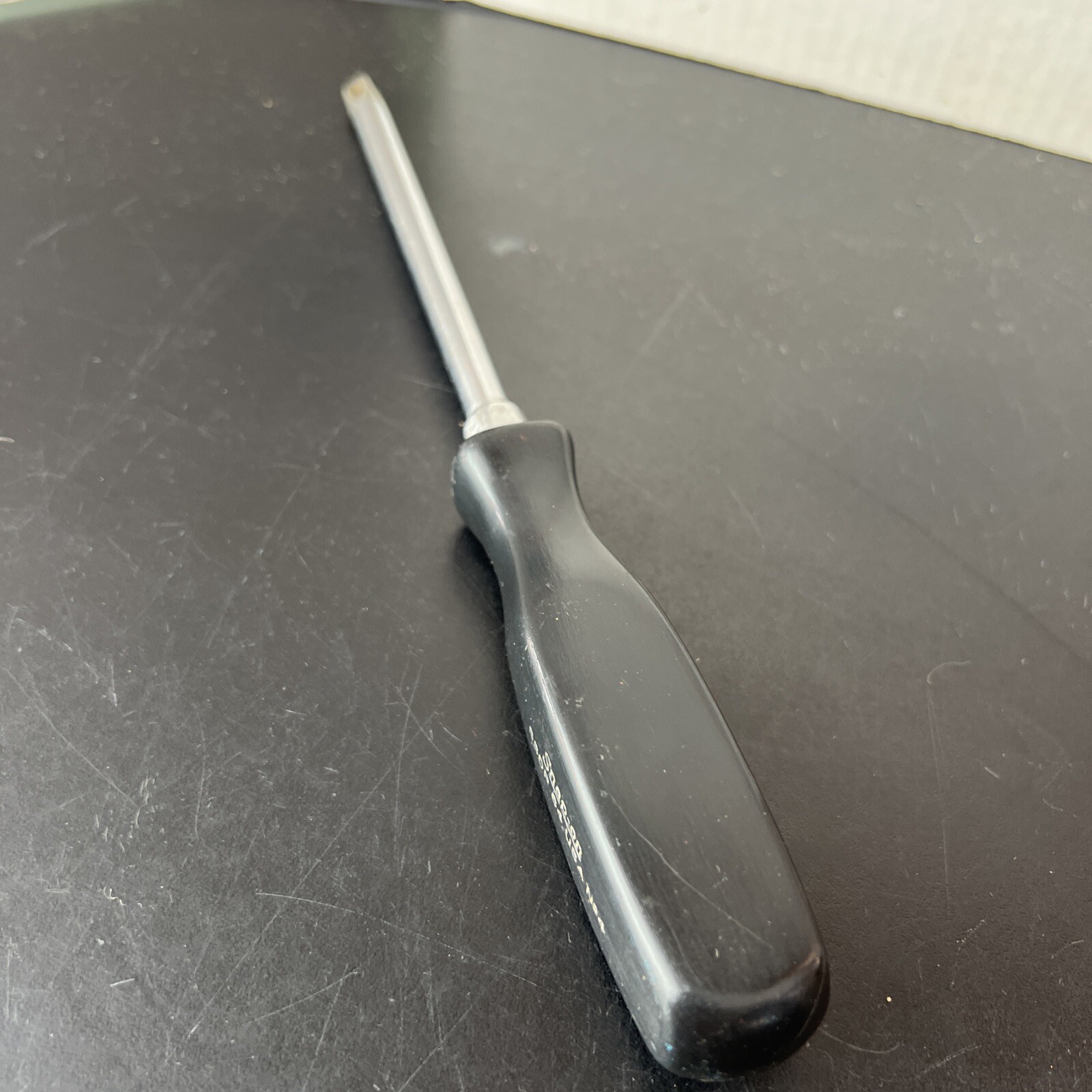 Snap-on Tools USA #4 Phillips Black Hard Handle Screwdriver SSDP64