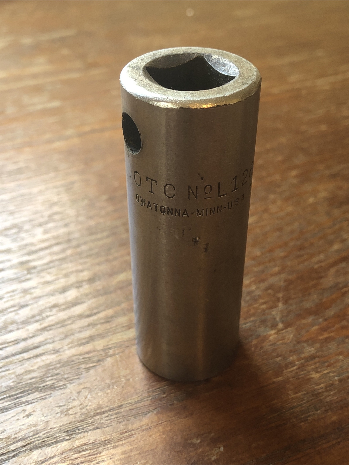 OTC L126 13/16″ Deep Socket 1/2″ Drive 12 Point. Ready To work !