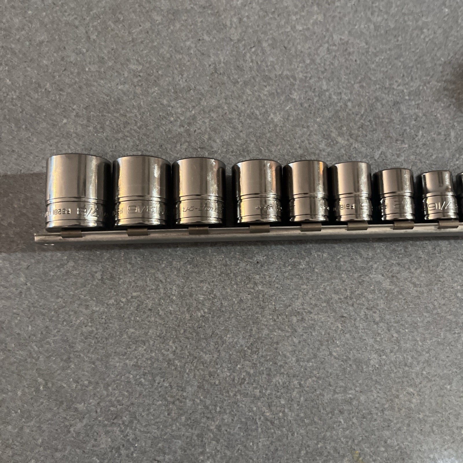Snap-On Socket Set 3/8″ Drive 1/4″ to 7/8″ 6 Point 11 Pieces
