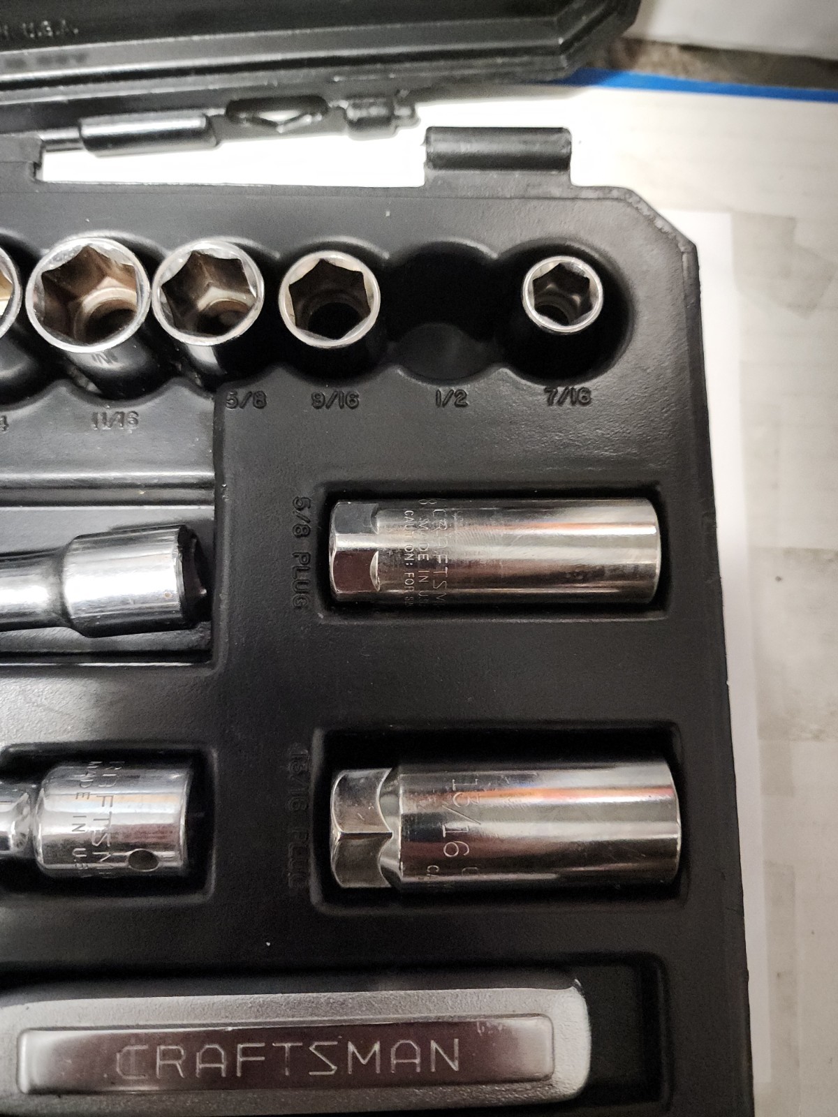 Craftsman USA 16-PC 1/2″ Drive 6 Point SAE Socket Wrench Set With Case #34790