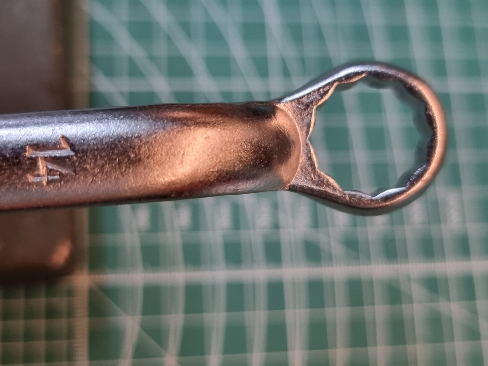 ELORA No105 series- 14mm x 15mm metric size – cranked ring Spanner