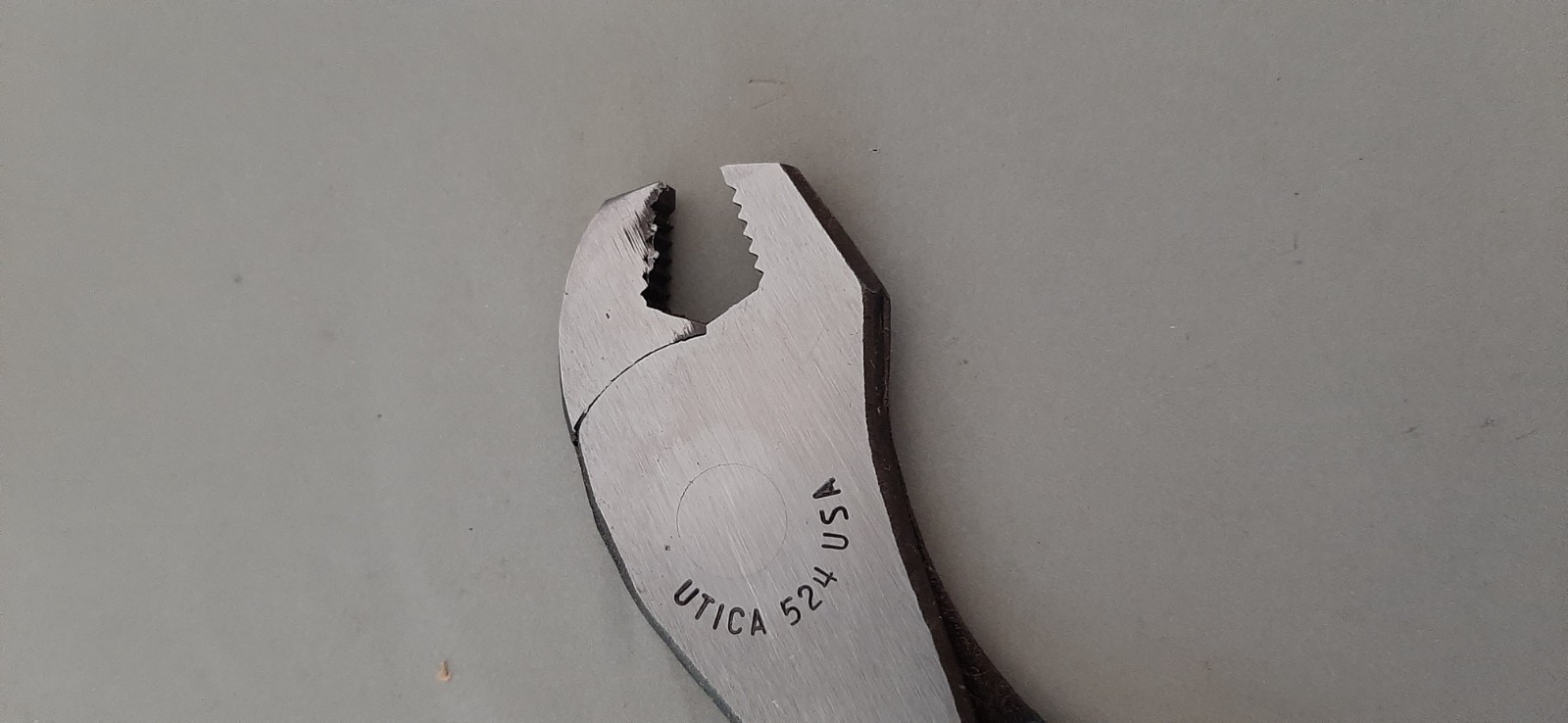 NOS Vintage Utica Tools 524 Angle Nose Battery Terminal Pliers Made in USA 3B