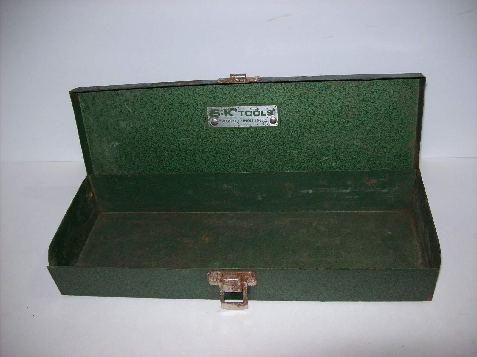 EMPTY Vintage S-K Tools Green Metal Socket Set Case Box, 11″L x 4″ W x 1.75″ T