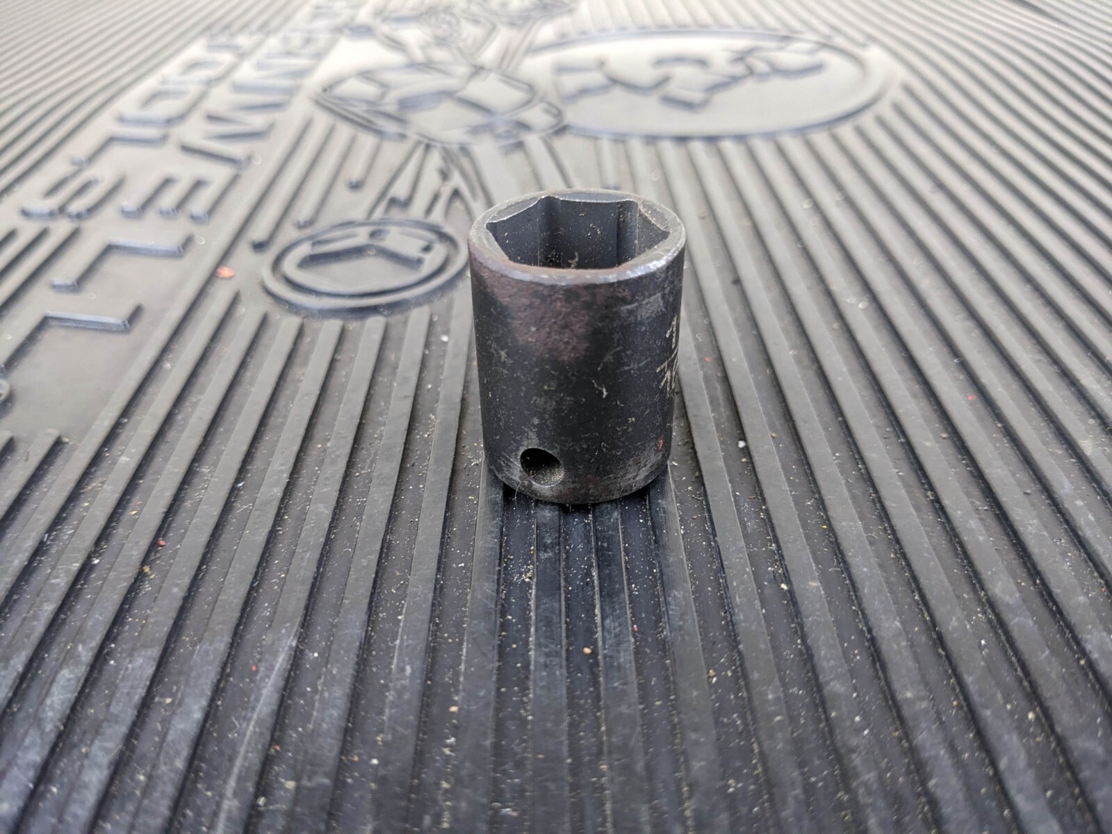#bb526 MATCO ADV BP226V, 3/8″ Drive, 11/16″ Impact Socket, Shallow, 6 Point