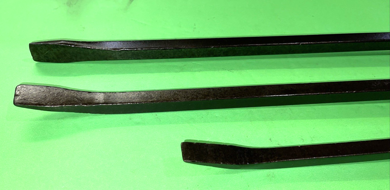 MAC TOOLS 3 PIECE PRY BARS CURVED & STRAIGHT 12 INCH, 19 INCH LENGTH