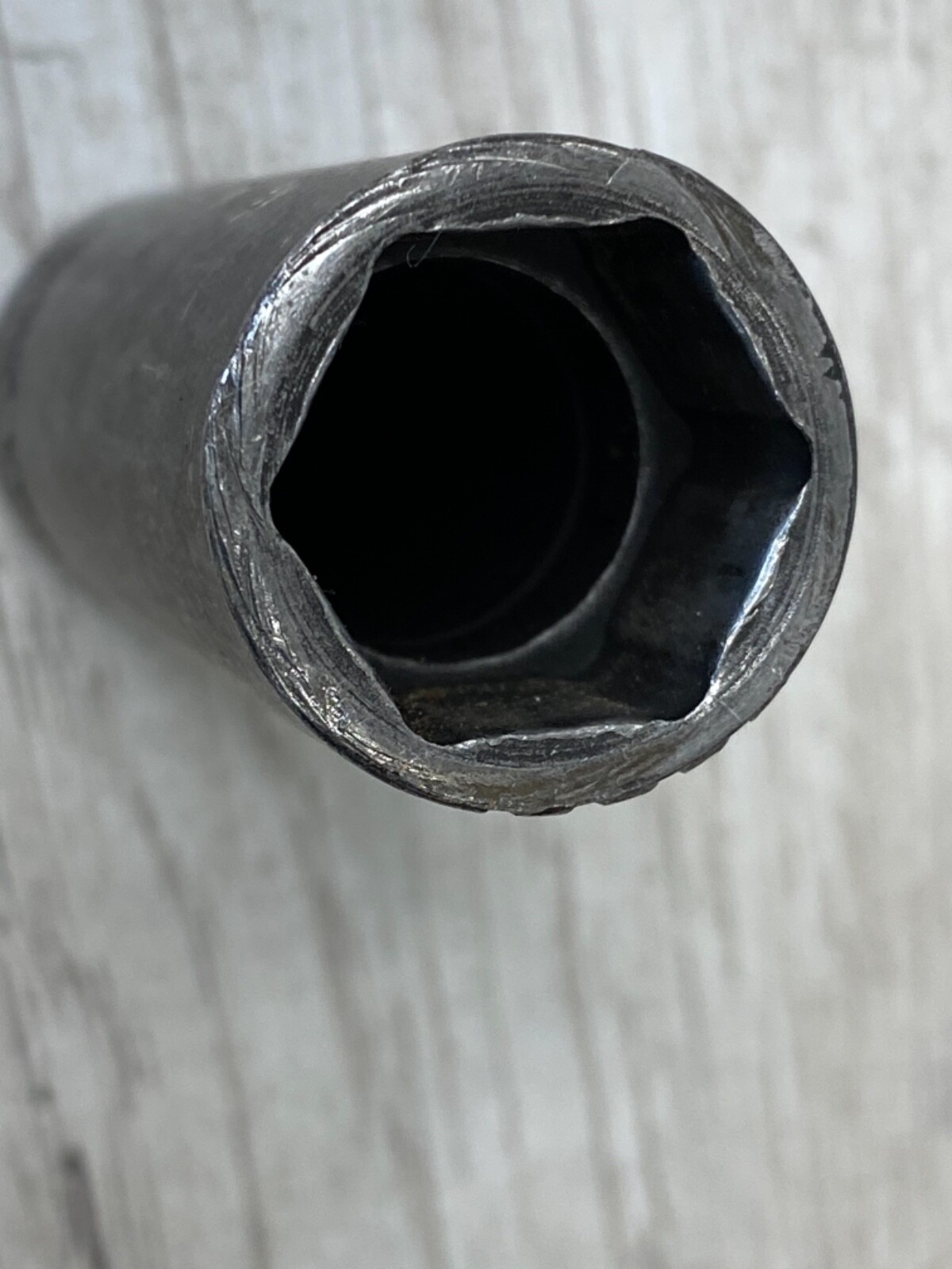 Snap-on Tools USA 3/8″ Drive 11/16″ SAE Deep 6 Point Impact Socket SIMF220