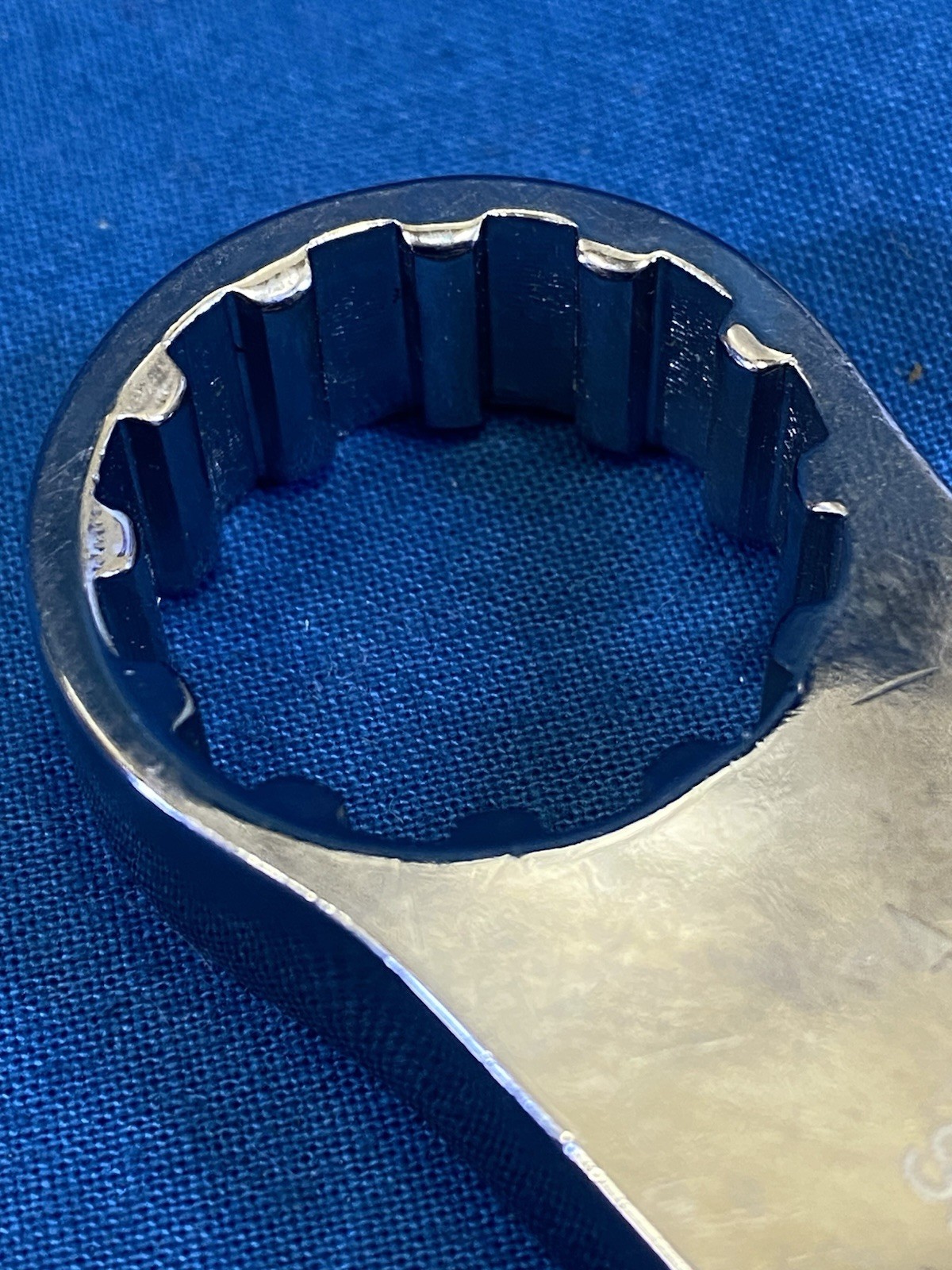 Snap On SRES28 Torque Adapter 1/2″ Drive 7/8″ #28 Spline Used Once
