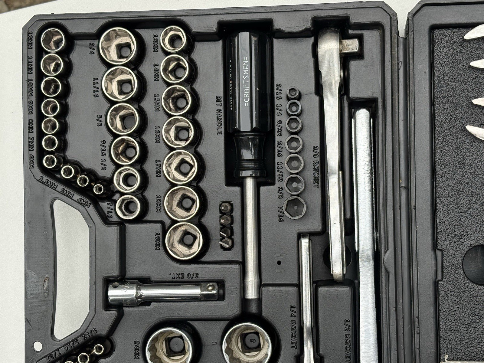 Craftsman 33474 74-Pc Mechanics Tool Set SAE/Metric Sockets Ratchets – Complete
