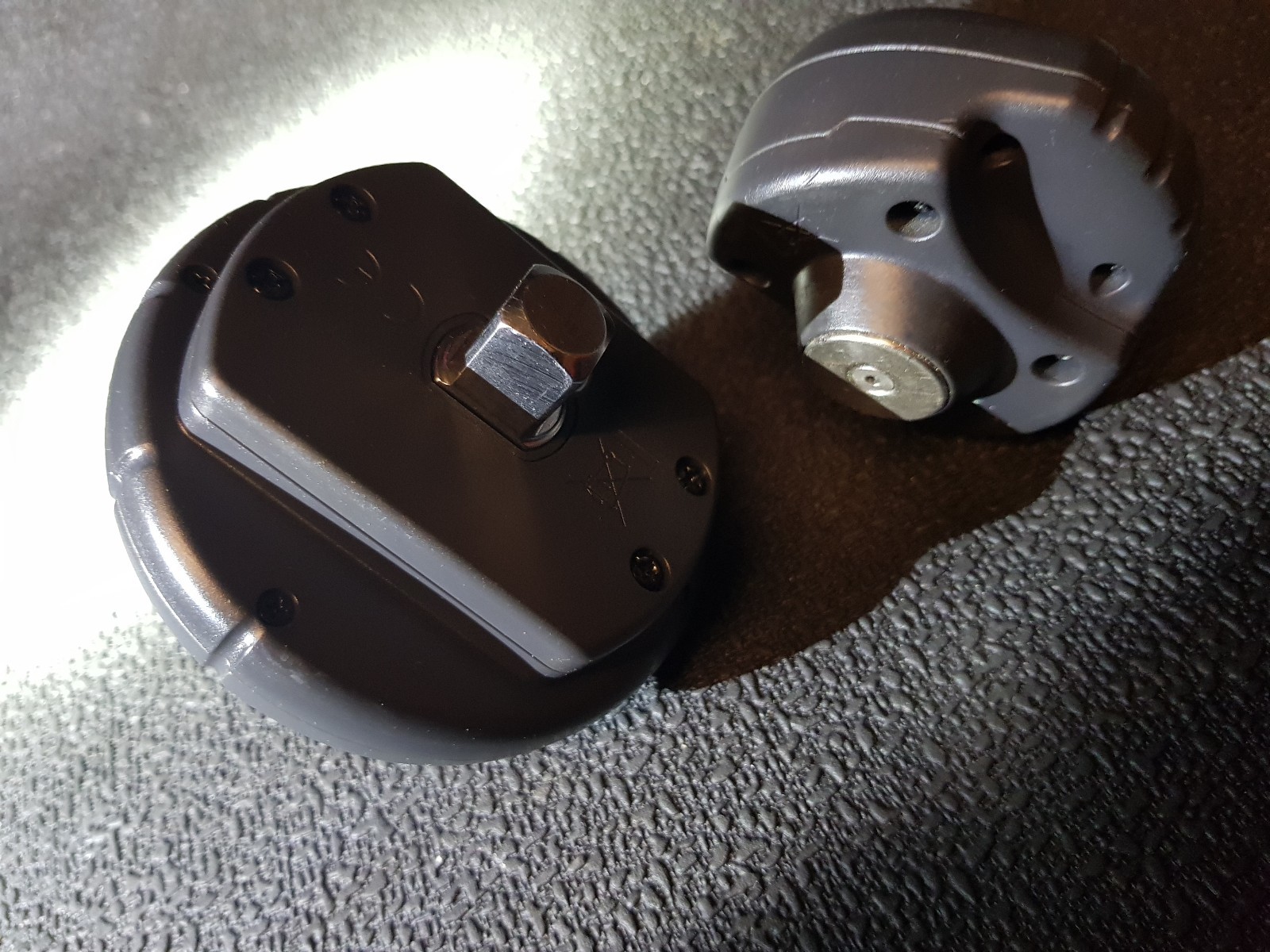 Facom e.404 digital angle finder & e.506-340s digital torque adaptor.