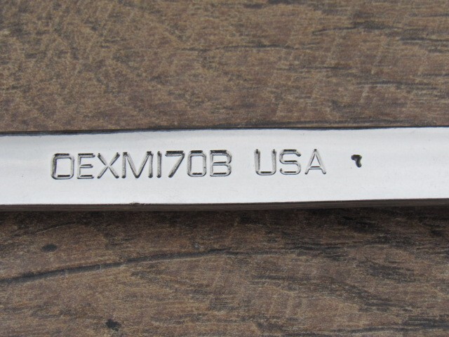 SNAP ON 17MM OEXM170B 17MM OPEN END 12 POINT BOX END COMB. WRENCH 17 MM USED