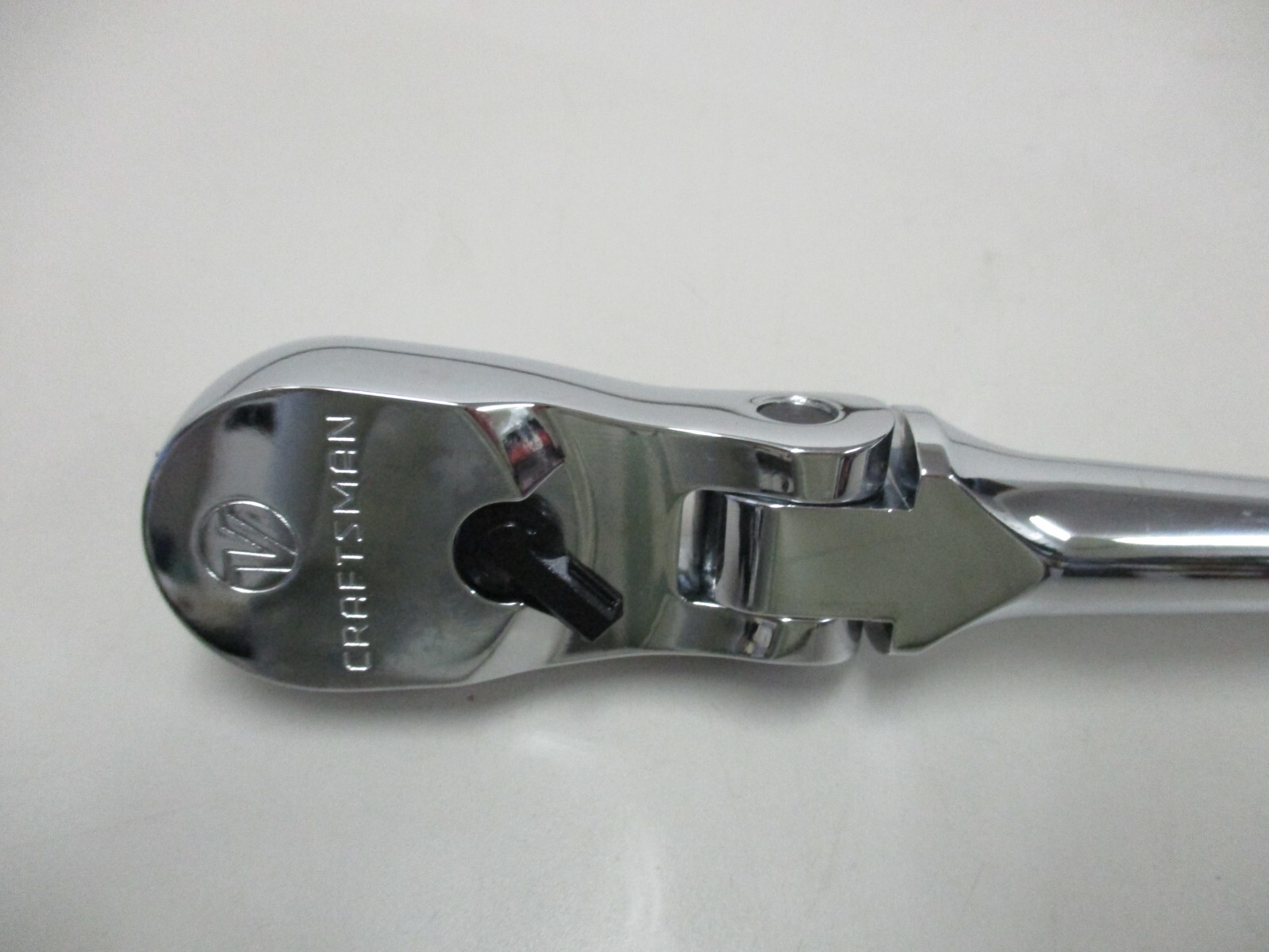 Craftsman V Series 1/2″ Drive Comfort Grip Long Flex Head Ratchet CMMT86336V 16″