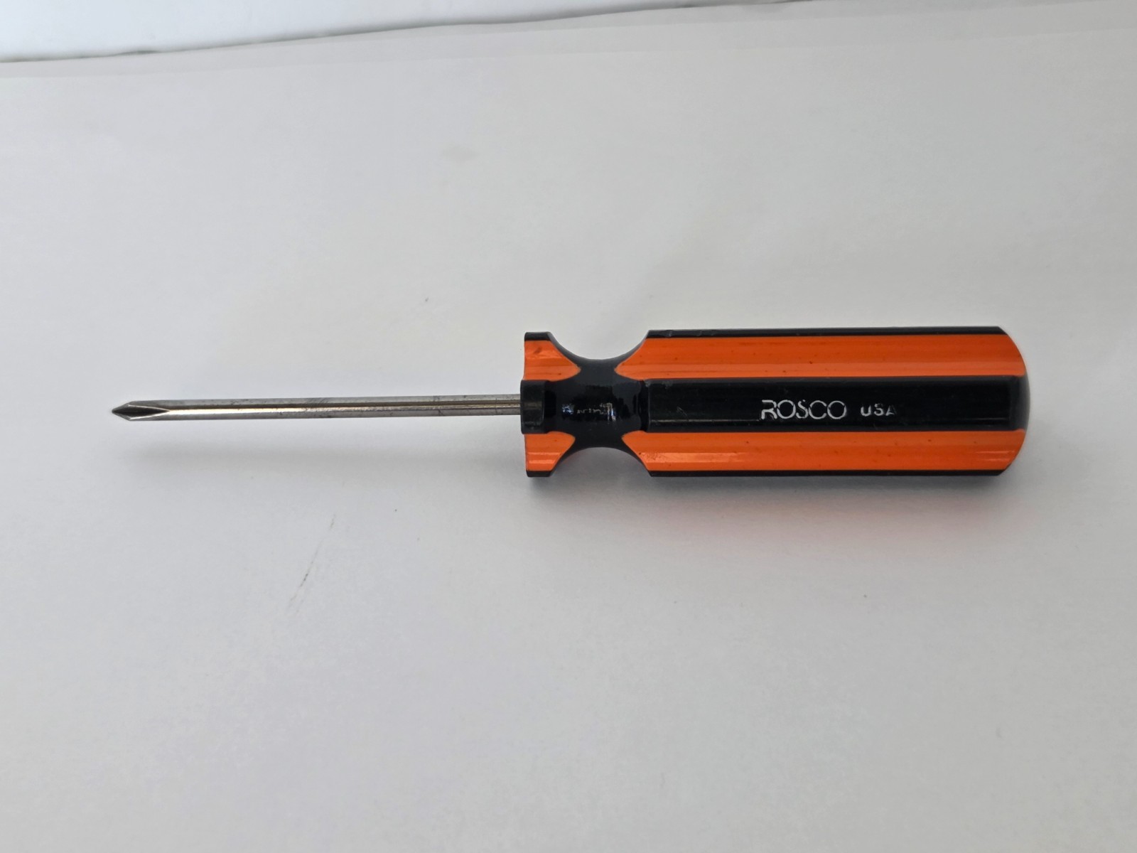 ROSCO USA Screwdrivers Stubby Short Flat head and Phillips Lot of 2 TOOLS