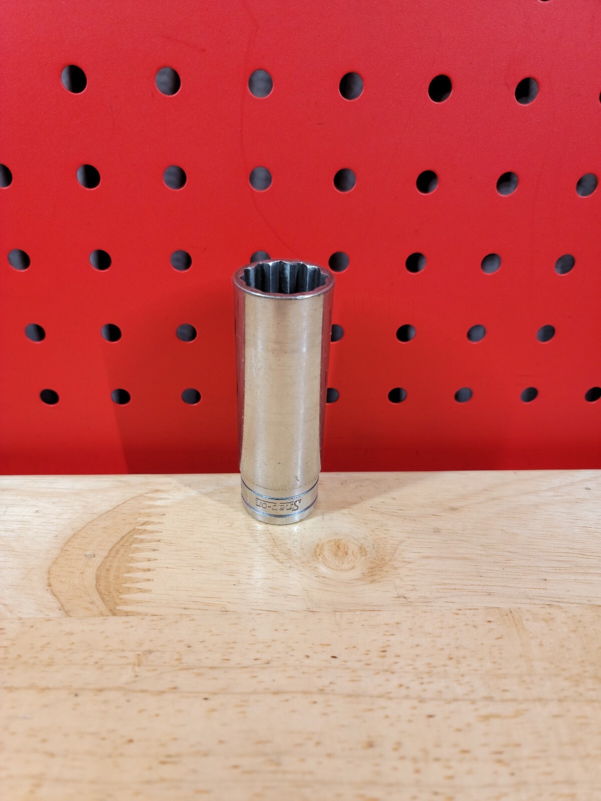 Snap-on Tools S261 13/16″ SAE 1/2″ Drive Deep 12-Point Socket USA