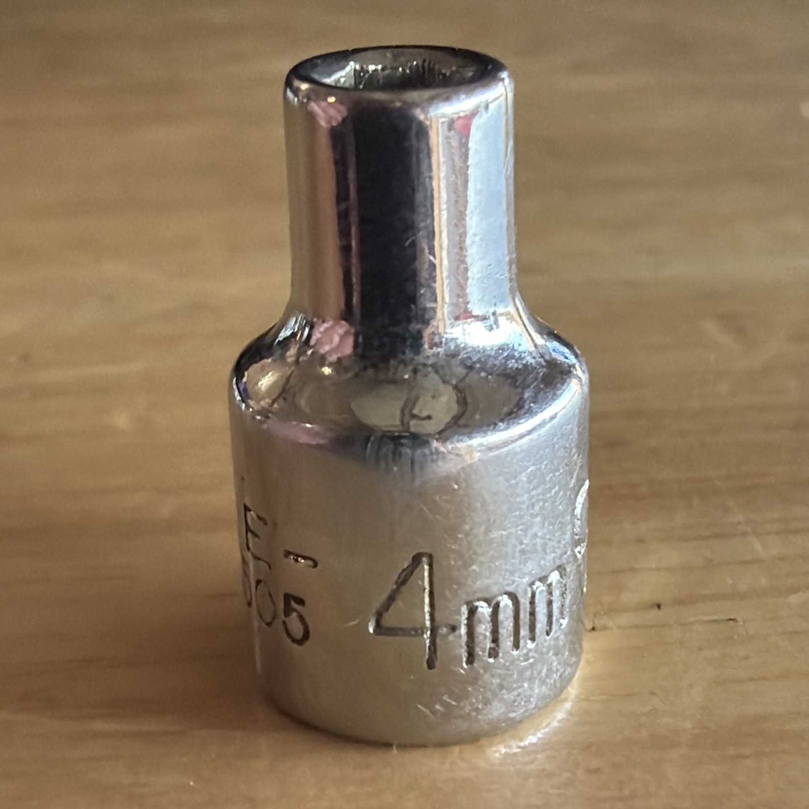 Craftsman 4mm Shallow Socket 1/4″ Drive 6 Point EE Series 43505 USA