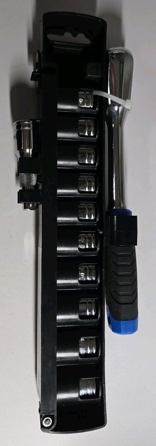 DieHard DH50104 12 pc 1/2″ Drive Ratchet 6-Point SAE Standard Socket Set