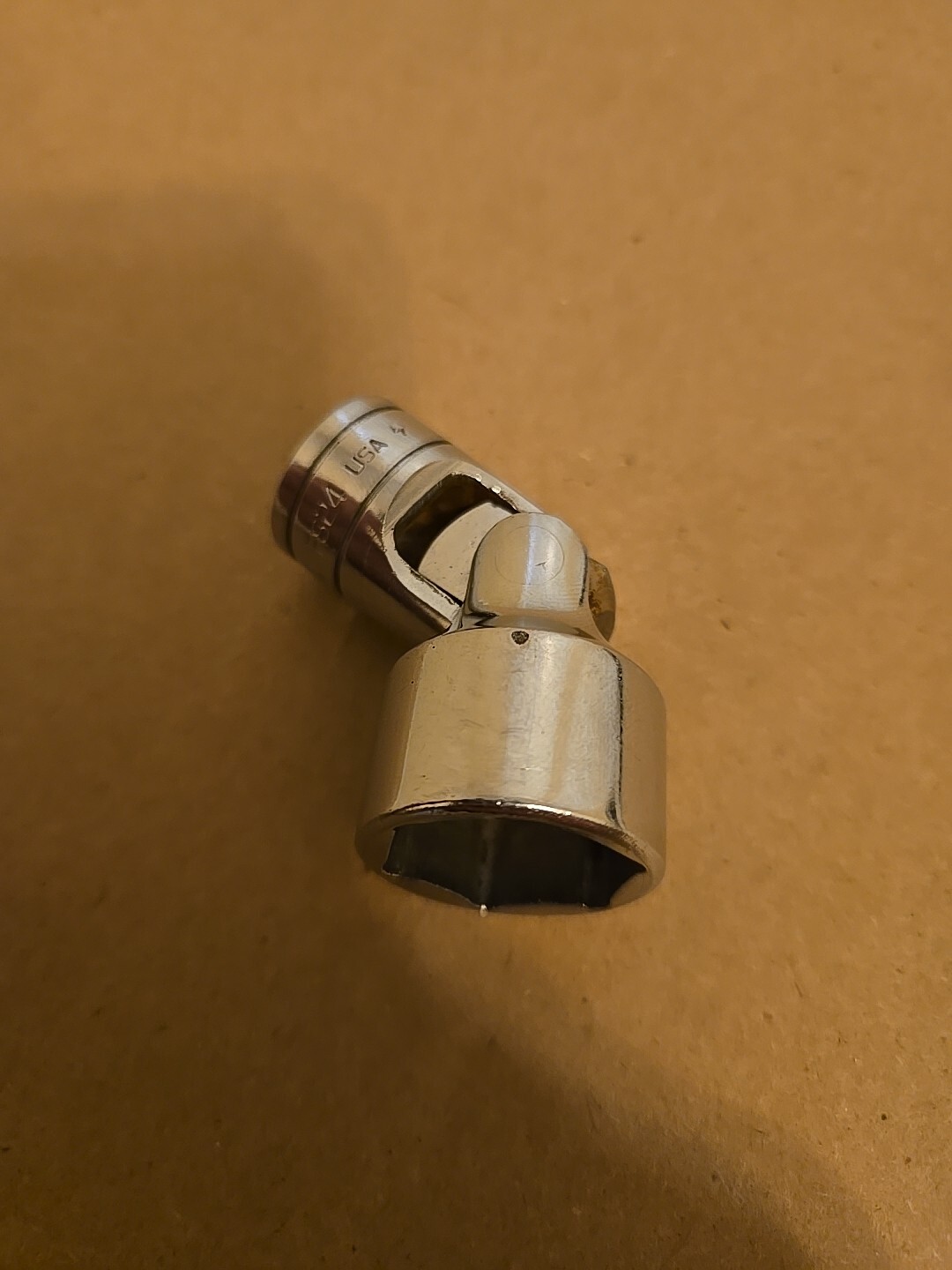 Snap On 3/8″ Drive 3/4″ 6PT SAE Chrome Universal Swivel Socket FS24